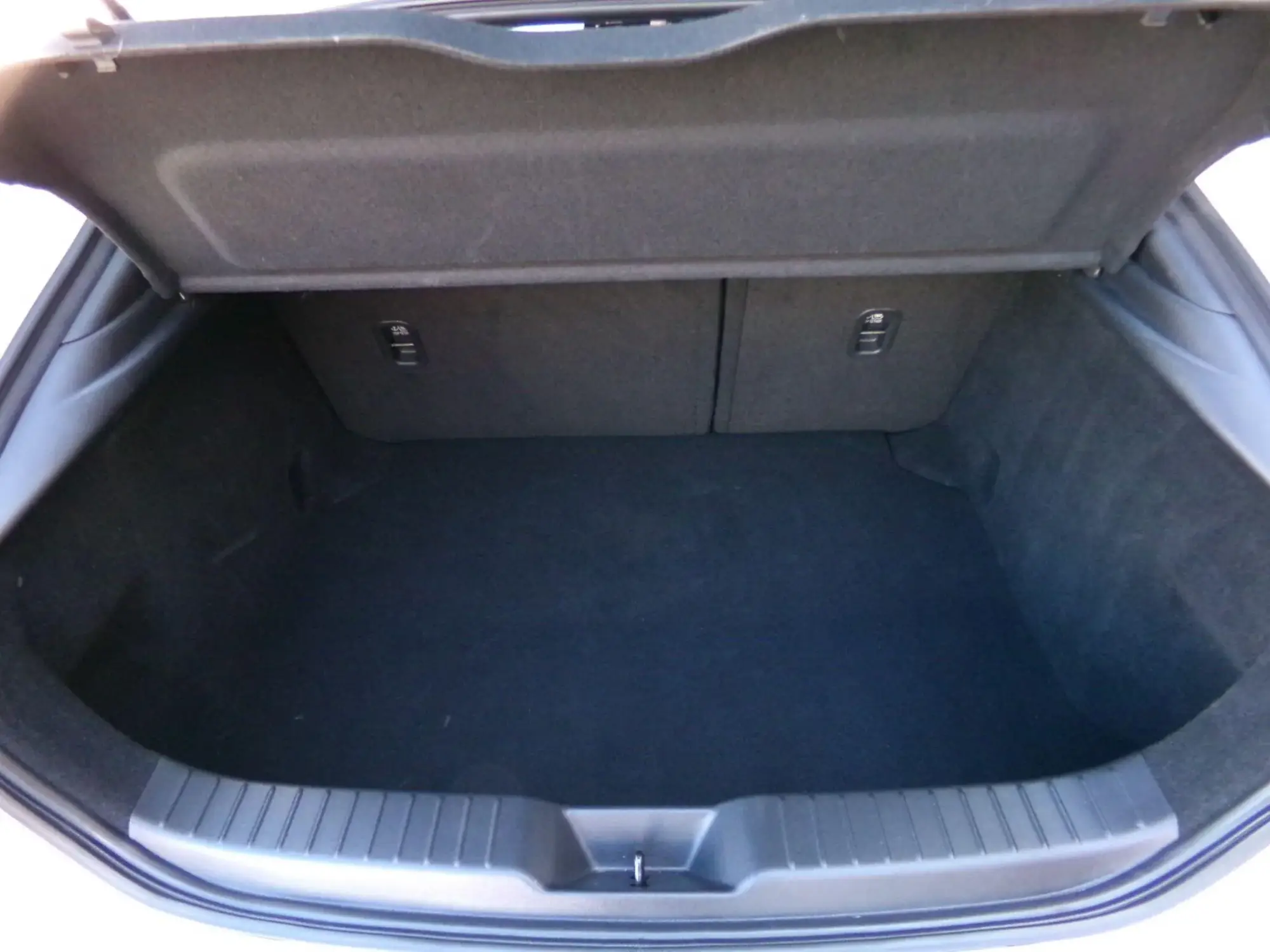 Mazda3 Image 20 Mazda3 Image 20