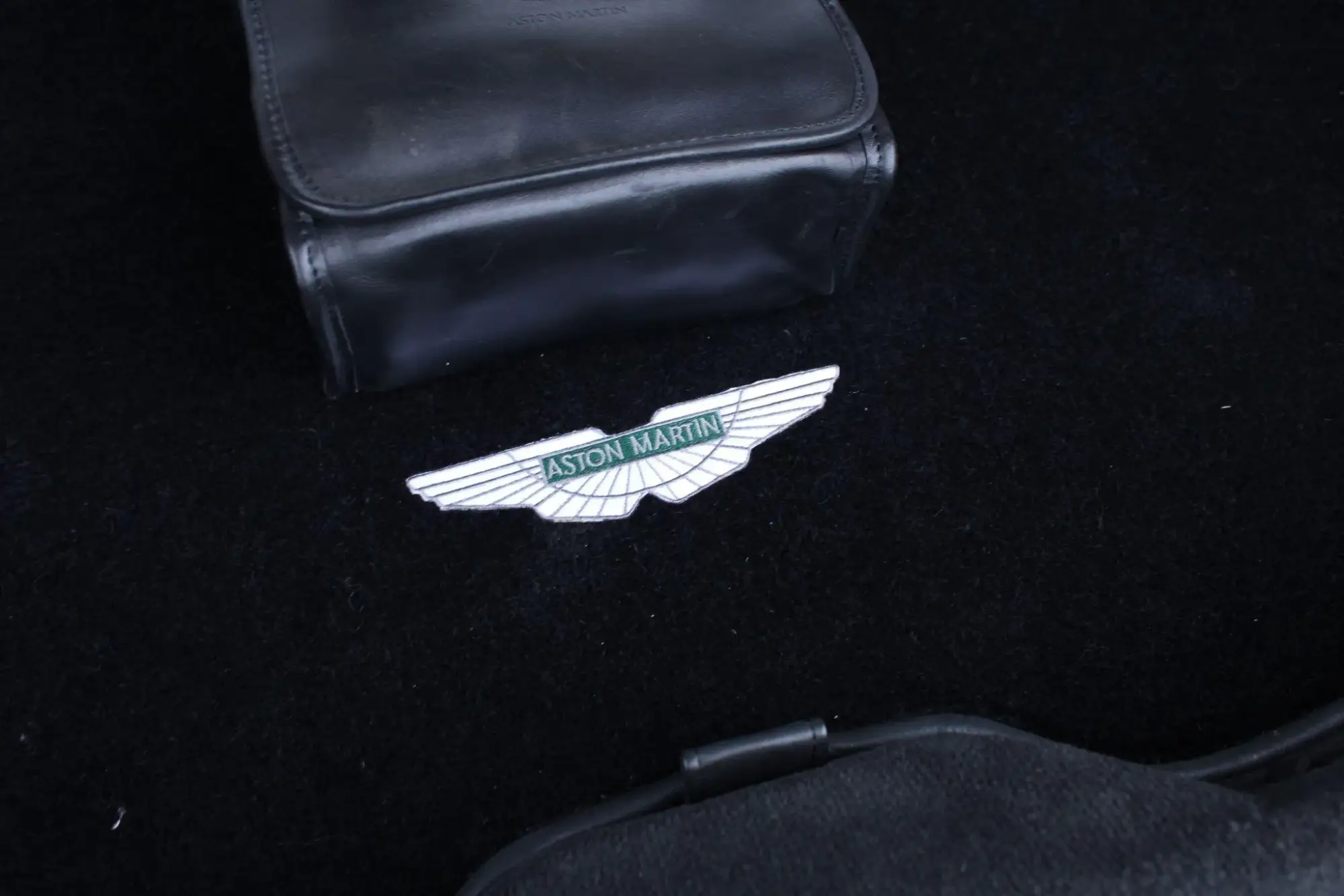 Aston Martin Vanquish Image 37