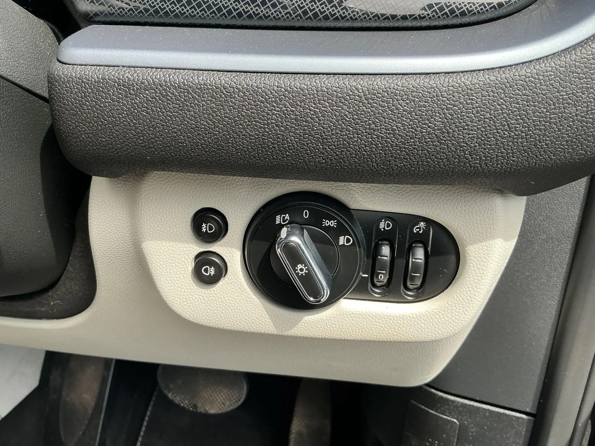 MINI Clubman Image 15