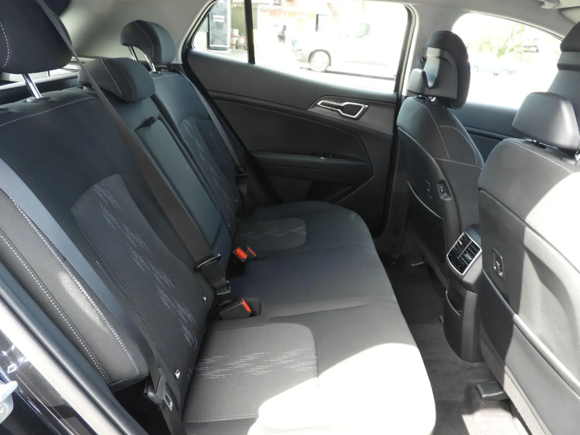 Kia Sportage Image 15 Kia Sportage Image 15