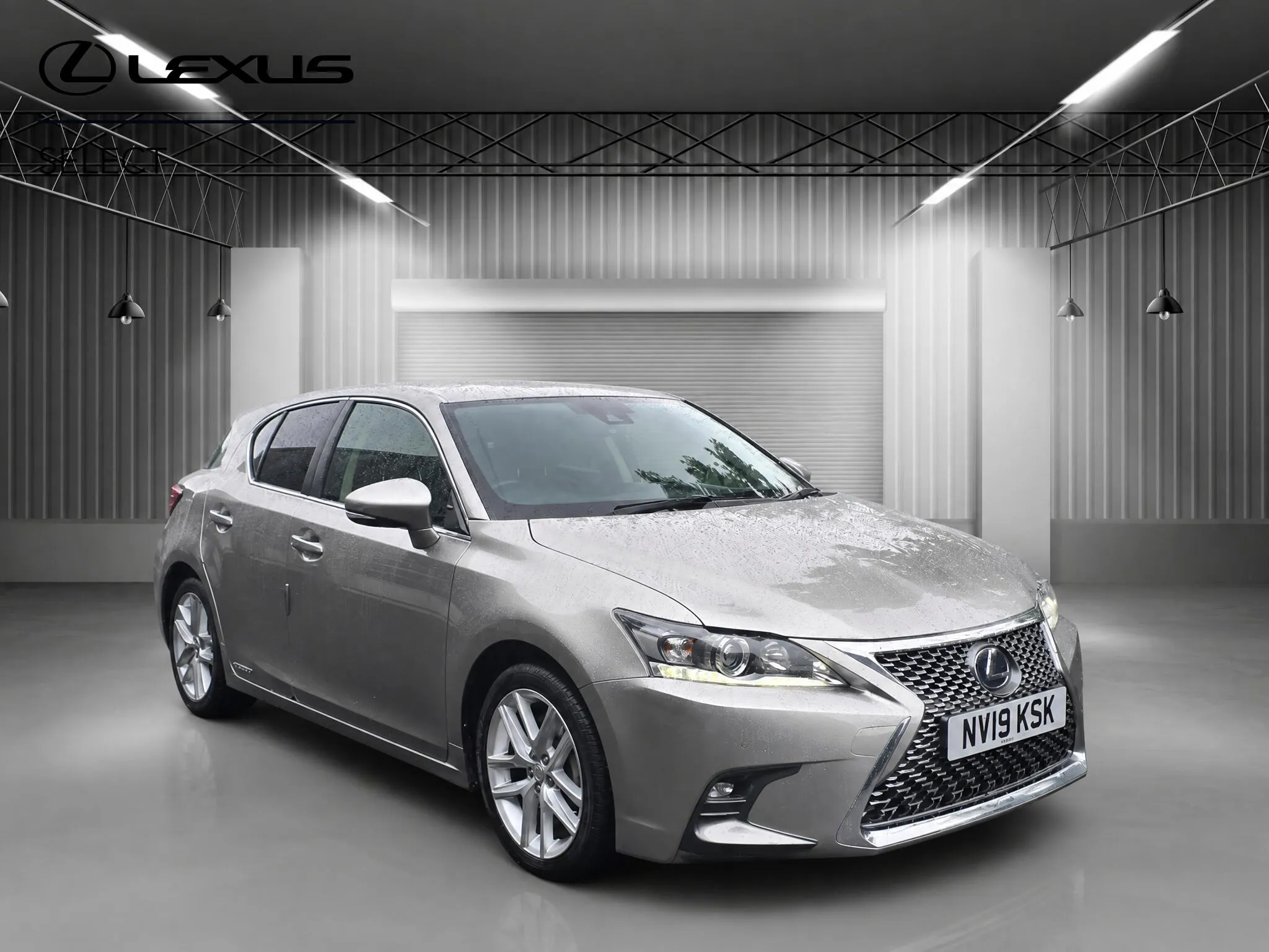 Lexus Ct listing photo