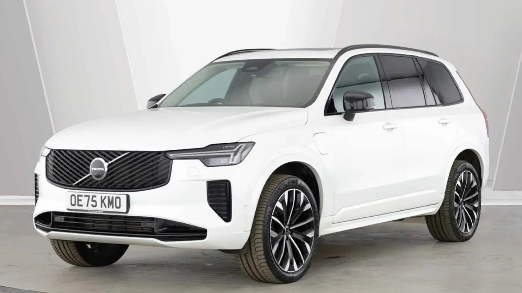 Volvo XC90 Plug-In Hybrid Image 7 Volvo XC90 Plug-In Hybrid Image 7