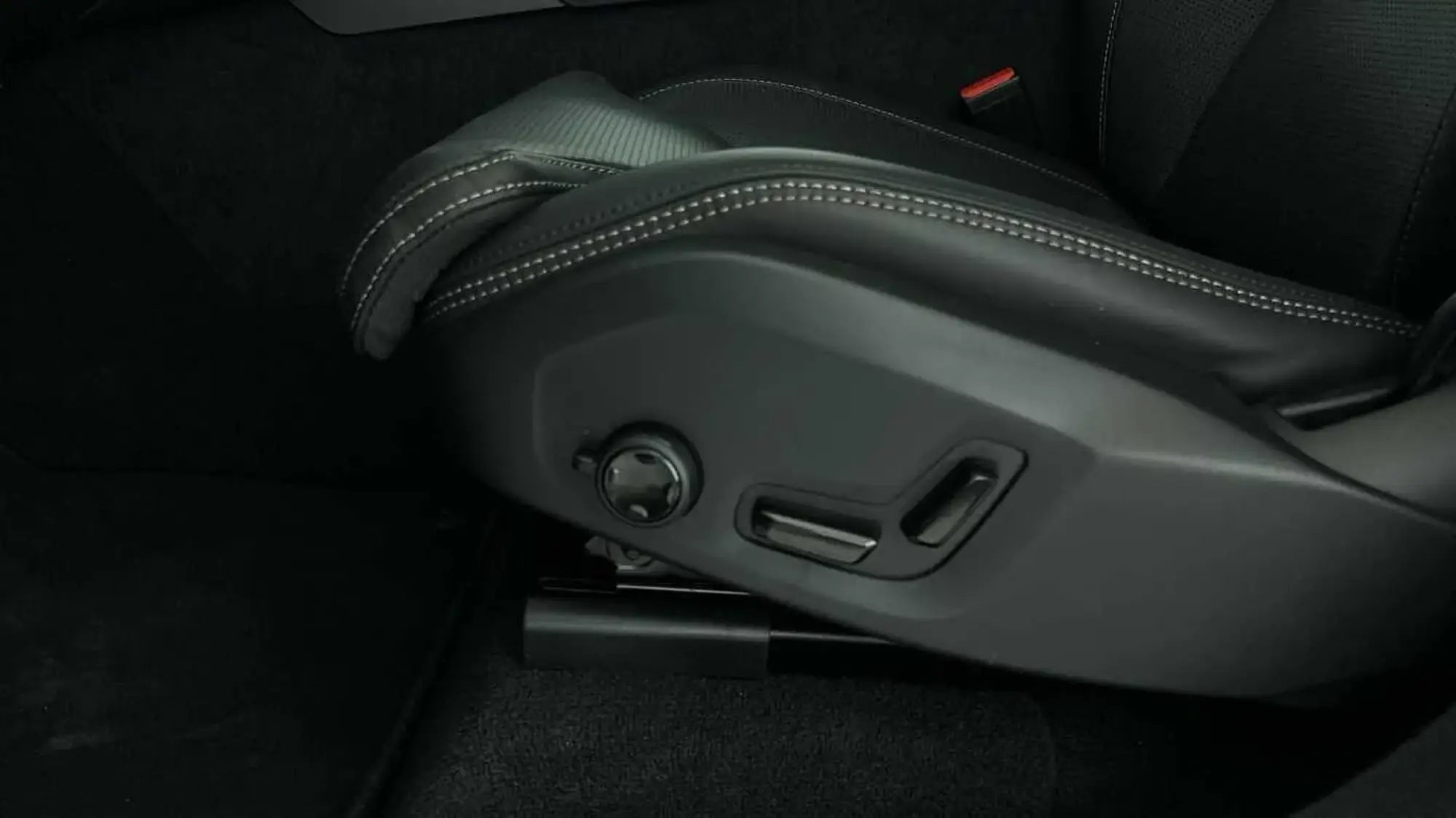 Volvo XC90 Plug-In Hybrid Image 18 Volvo XC90 Plug-In Hybrid Image 18