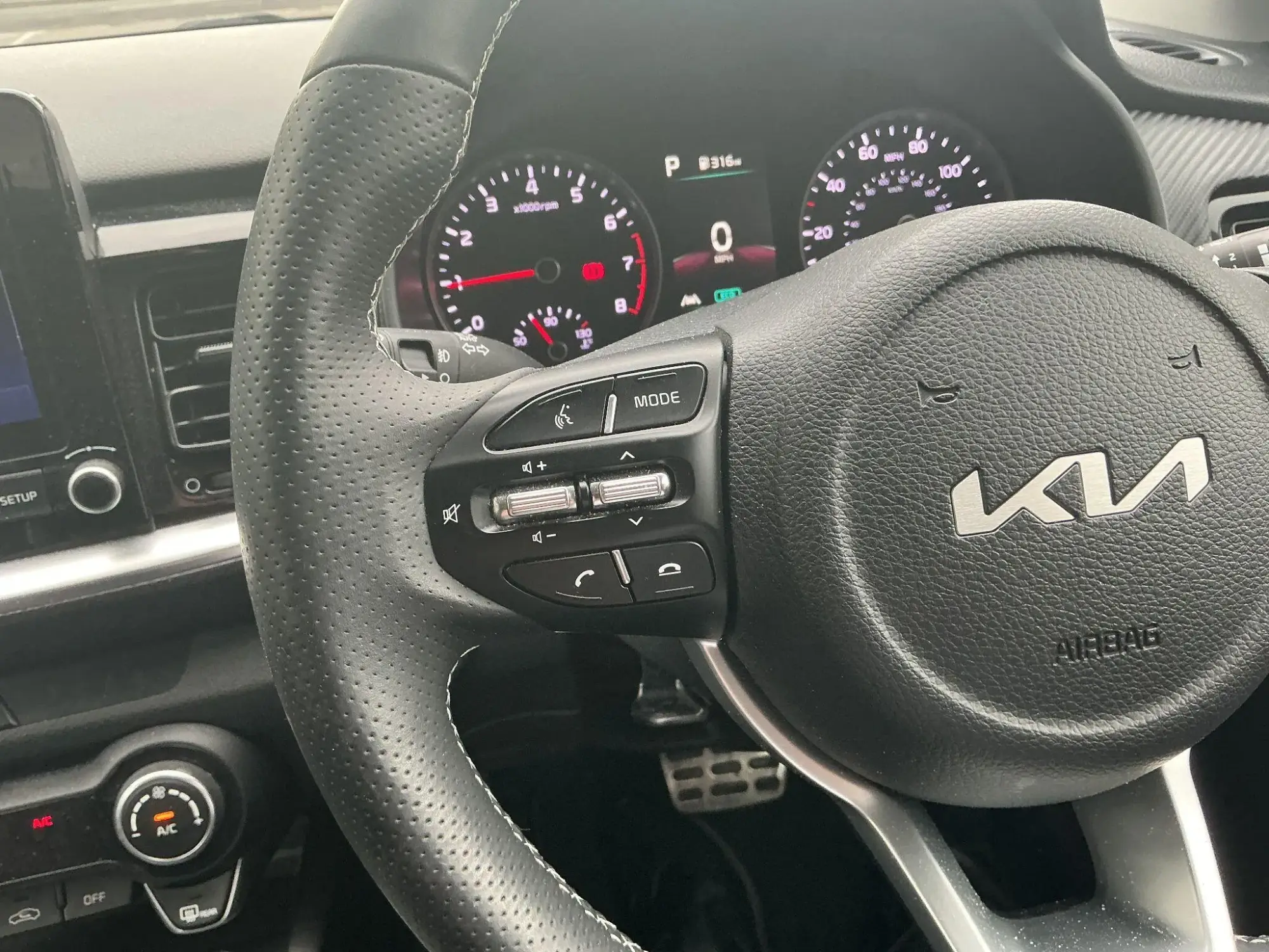 Kia Stonic Image 30 Kia Stonic Image 30