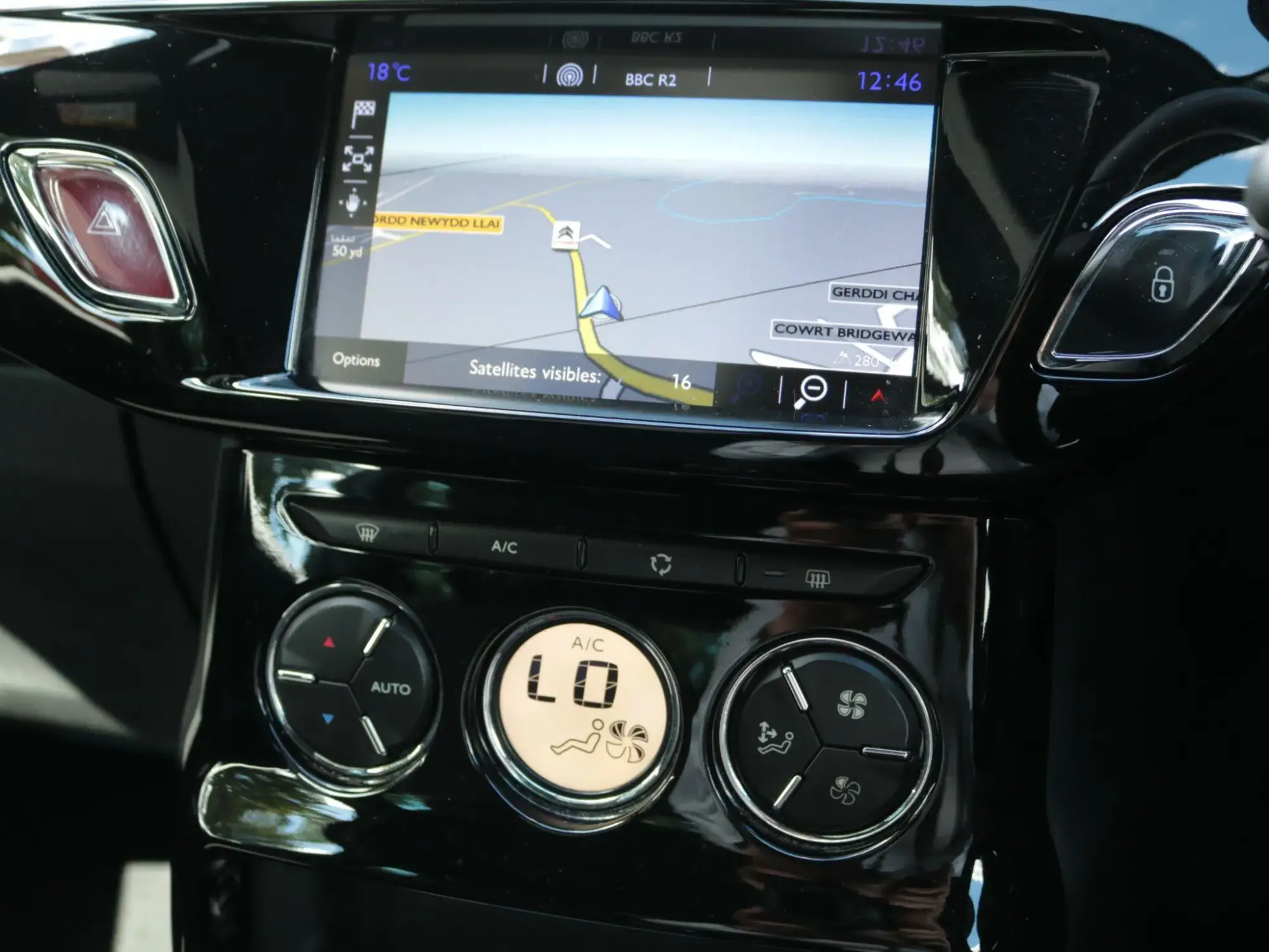 DS AUTOMOBILES DS 3 Image 23