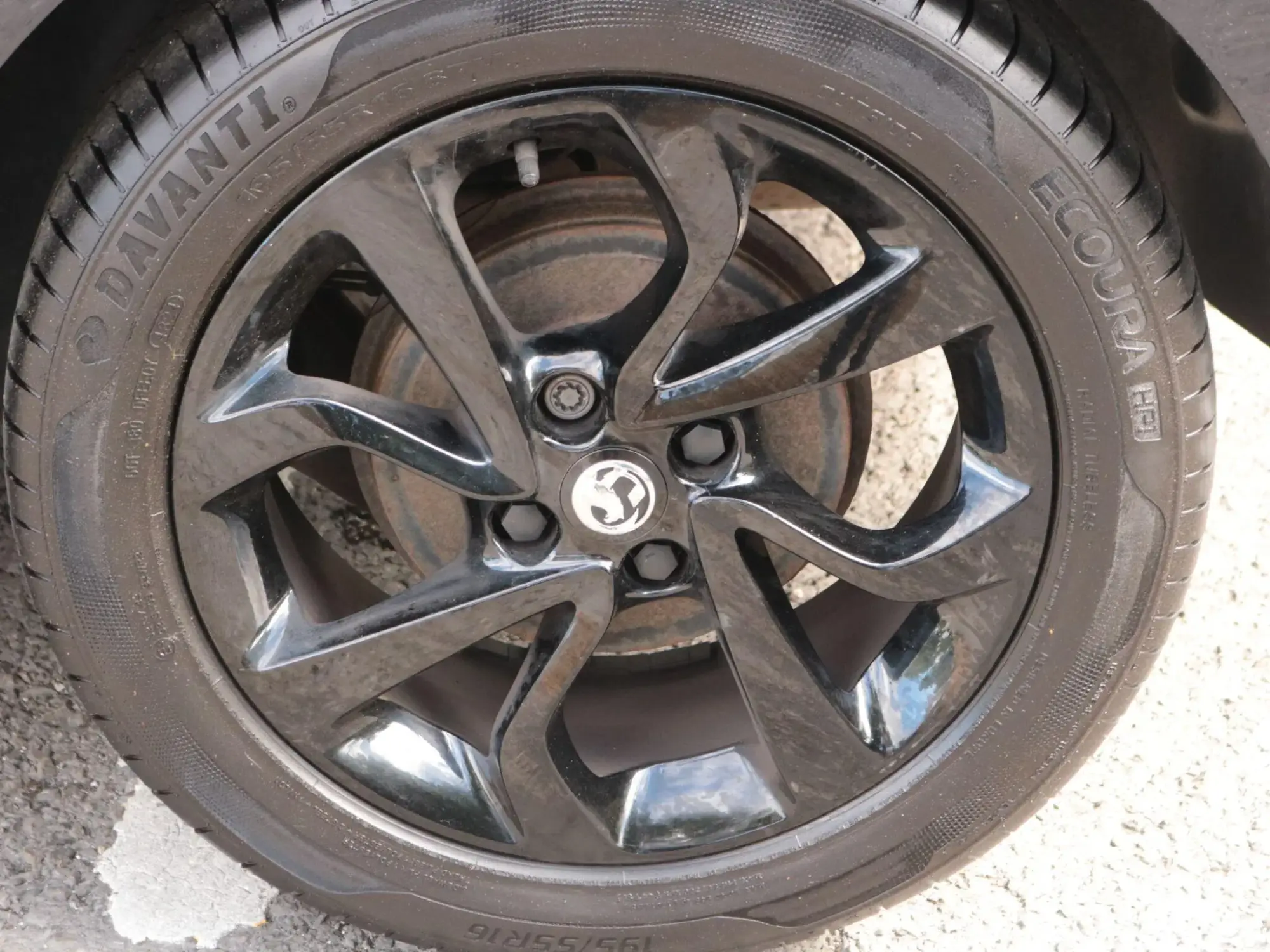 Vauxhall Corsa Image 8