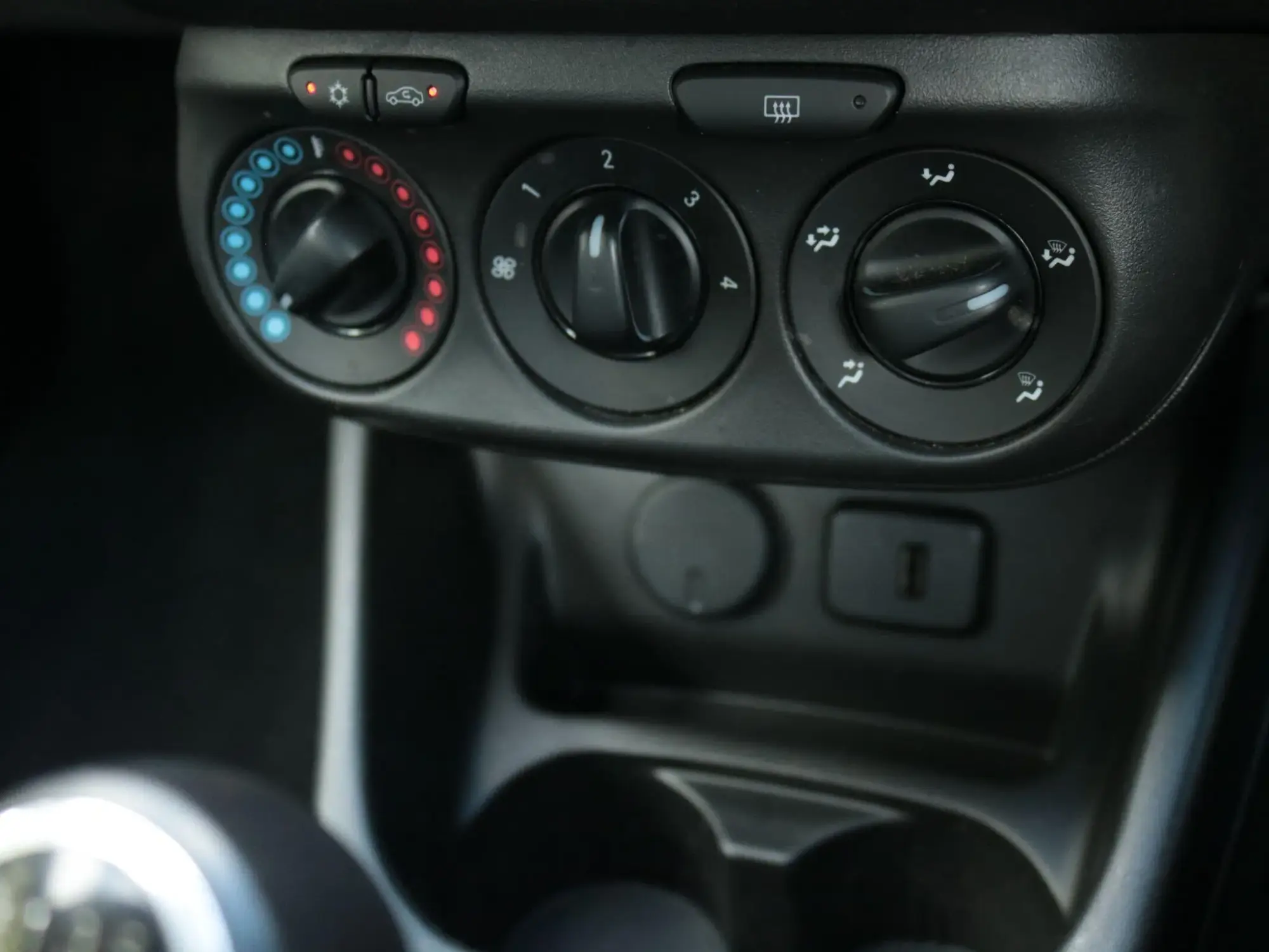 Vauxhall Corsa Image 20