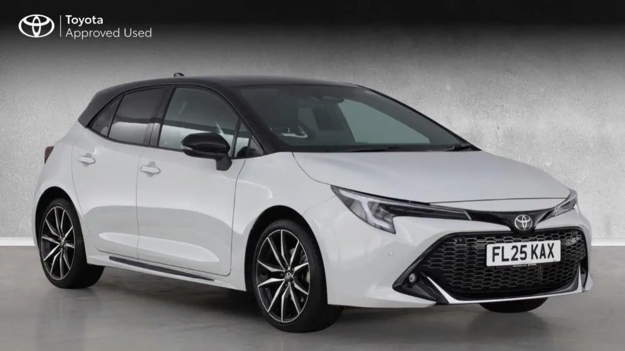 Toyota Corolla Hatchback Image 1