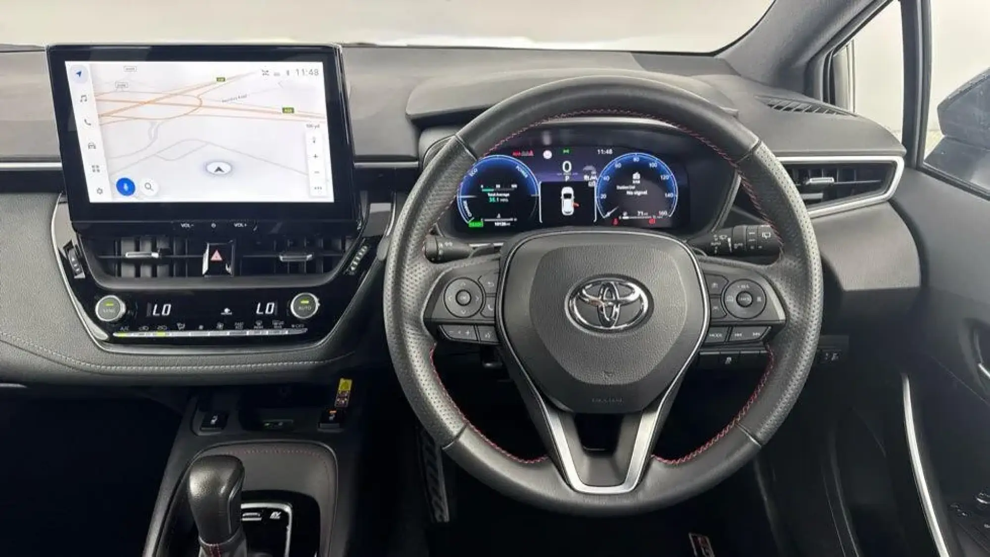 Toyota Corolla Hatchback Image 11