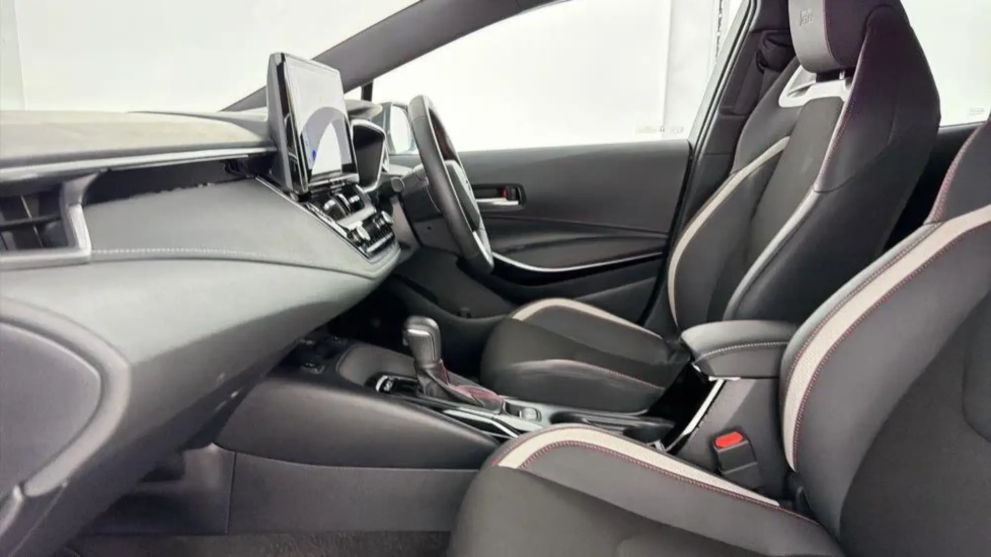 Toyota Corolla Hatchback Image 14 Toyota Corolla Hatchback Image 14