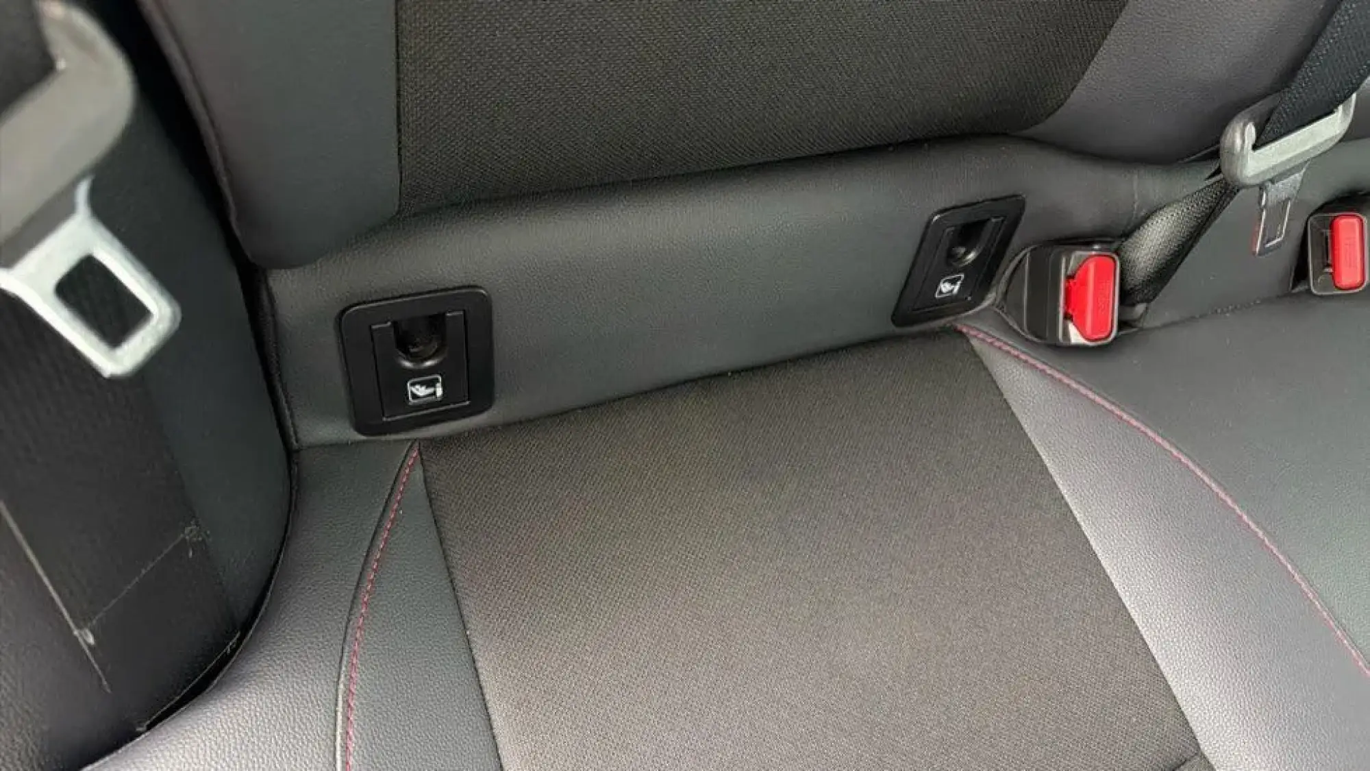 Toyota Corolla Hatchback Image 21 Toyota Corolla Hatchback Image 21