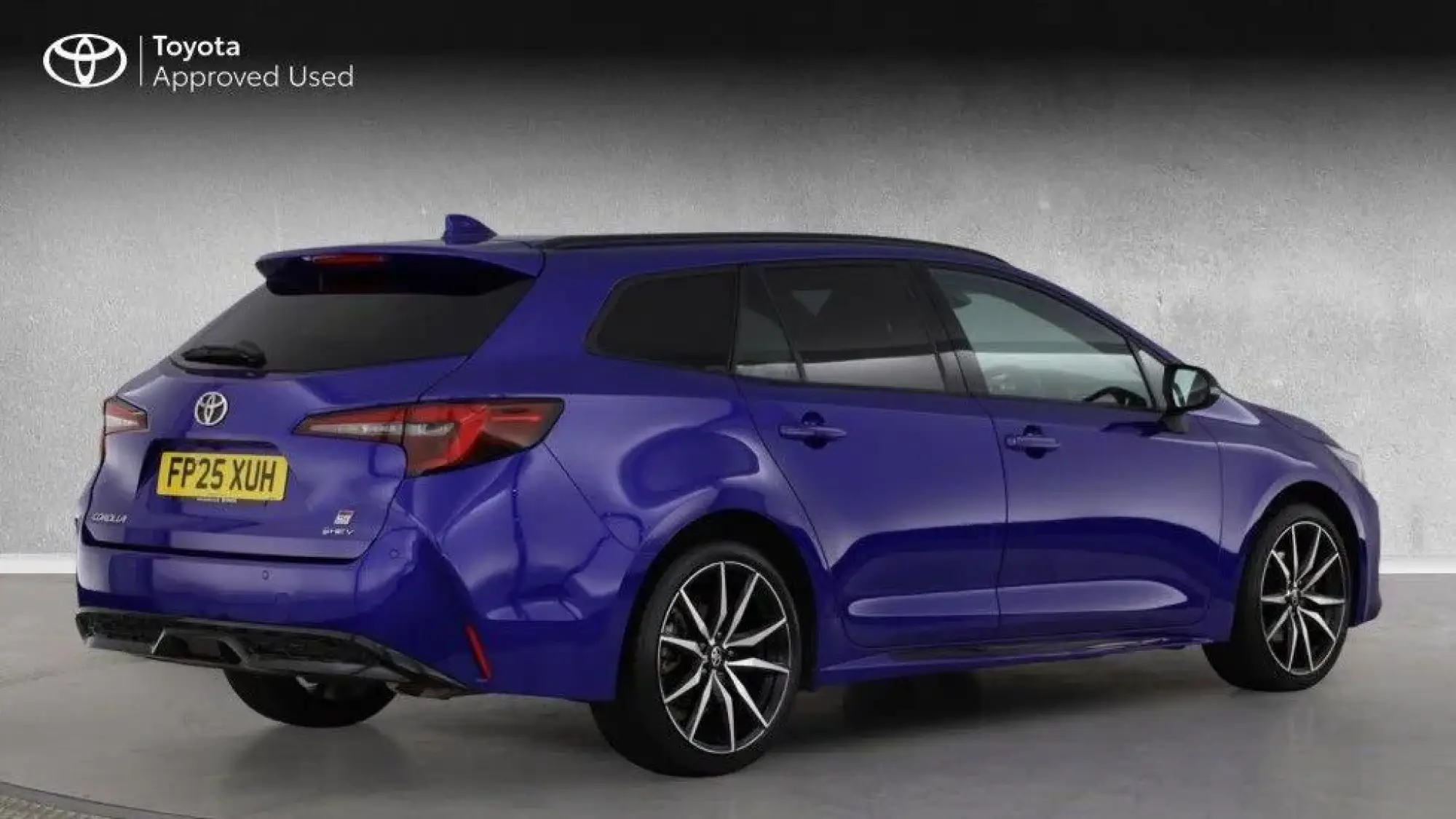 Toyota Corolla Touring Sports Image 3