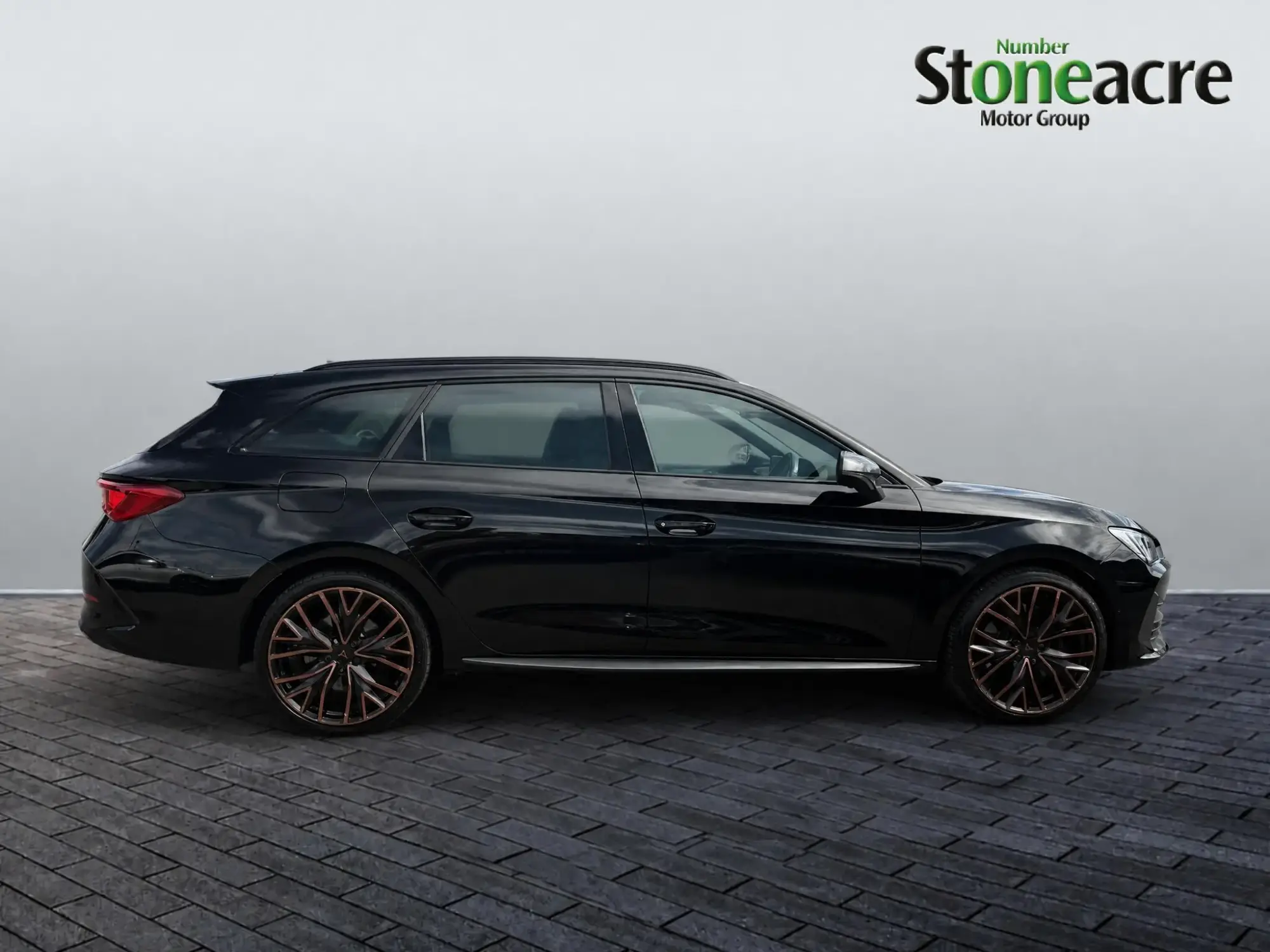CUPRA Leon Image 8 CUPRA Leon Image 8