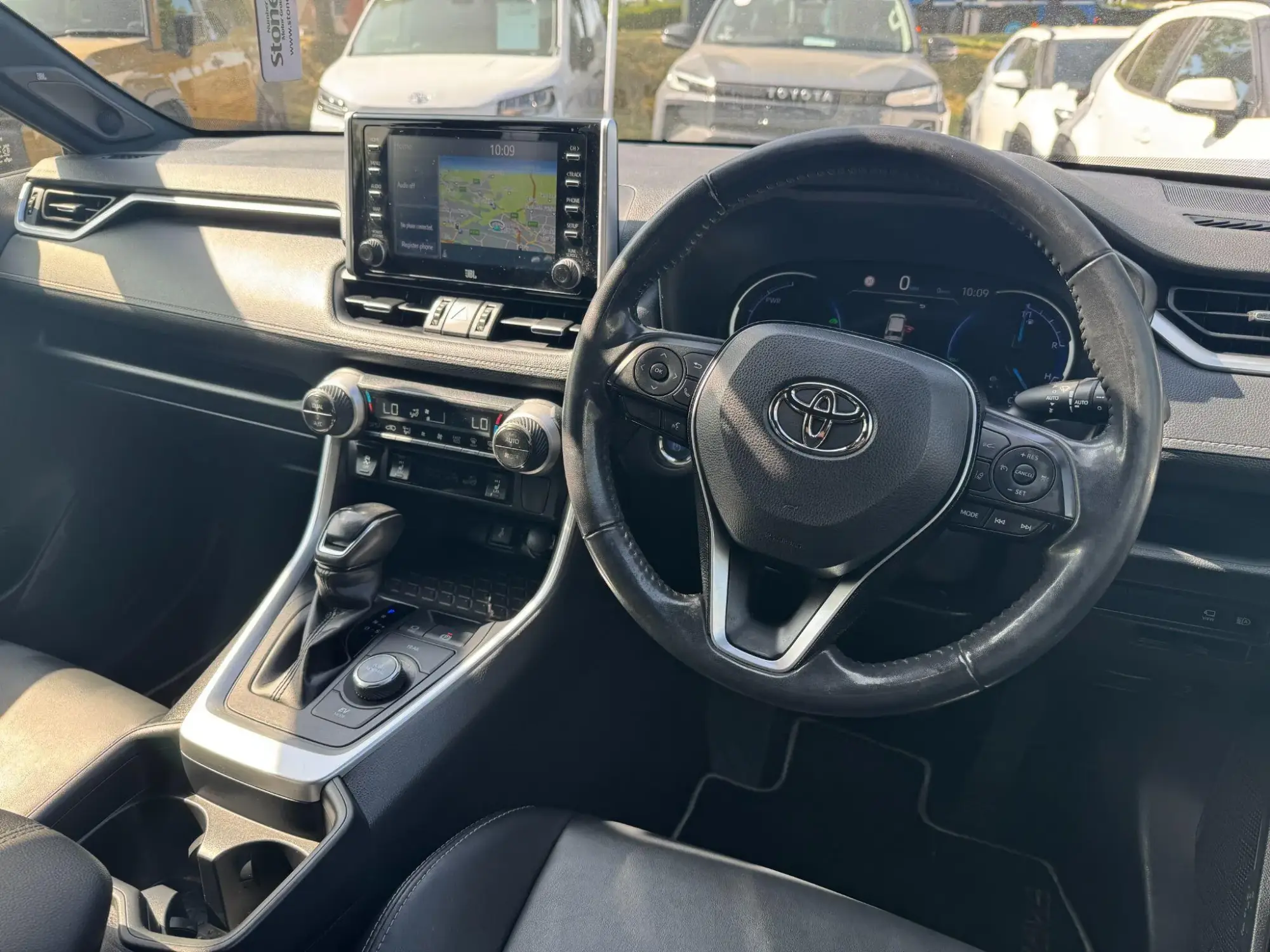 Toyota RAV4 Image 16 Toyota RAV4 Image 16