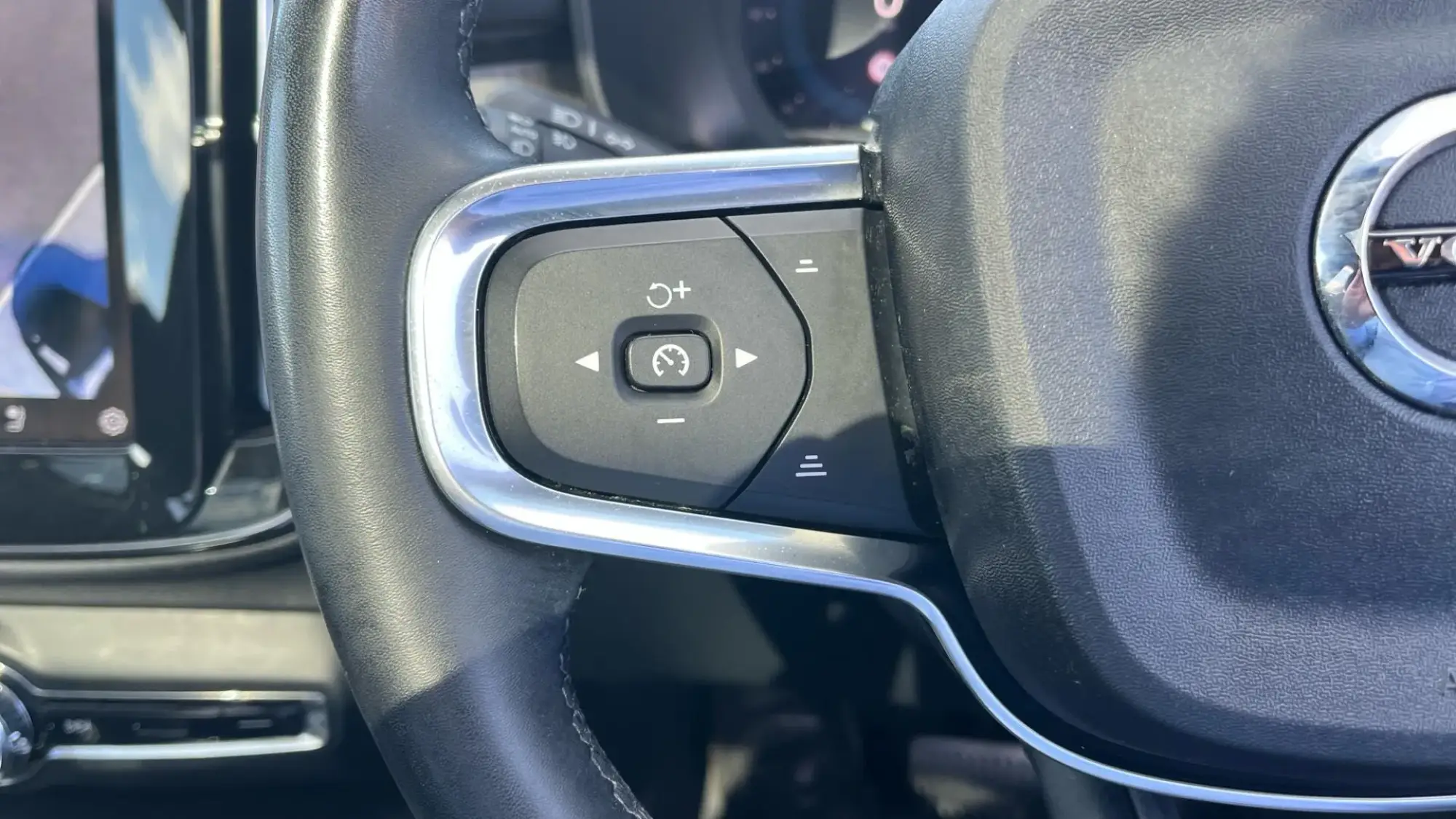 Volvo XC40 Image 21