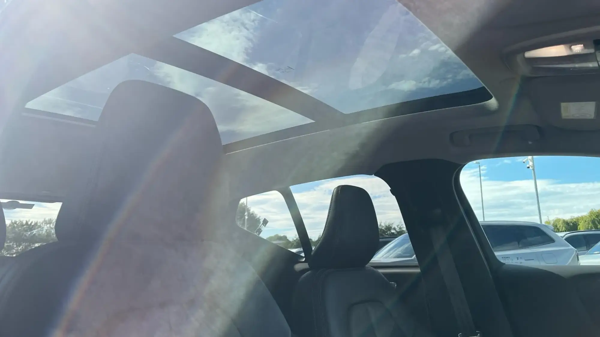 Volvo XC40 Image 31