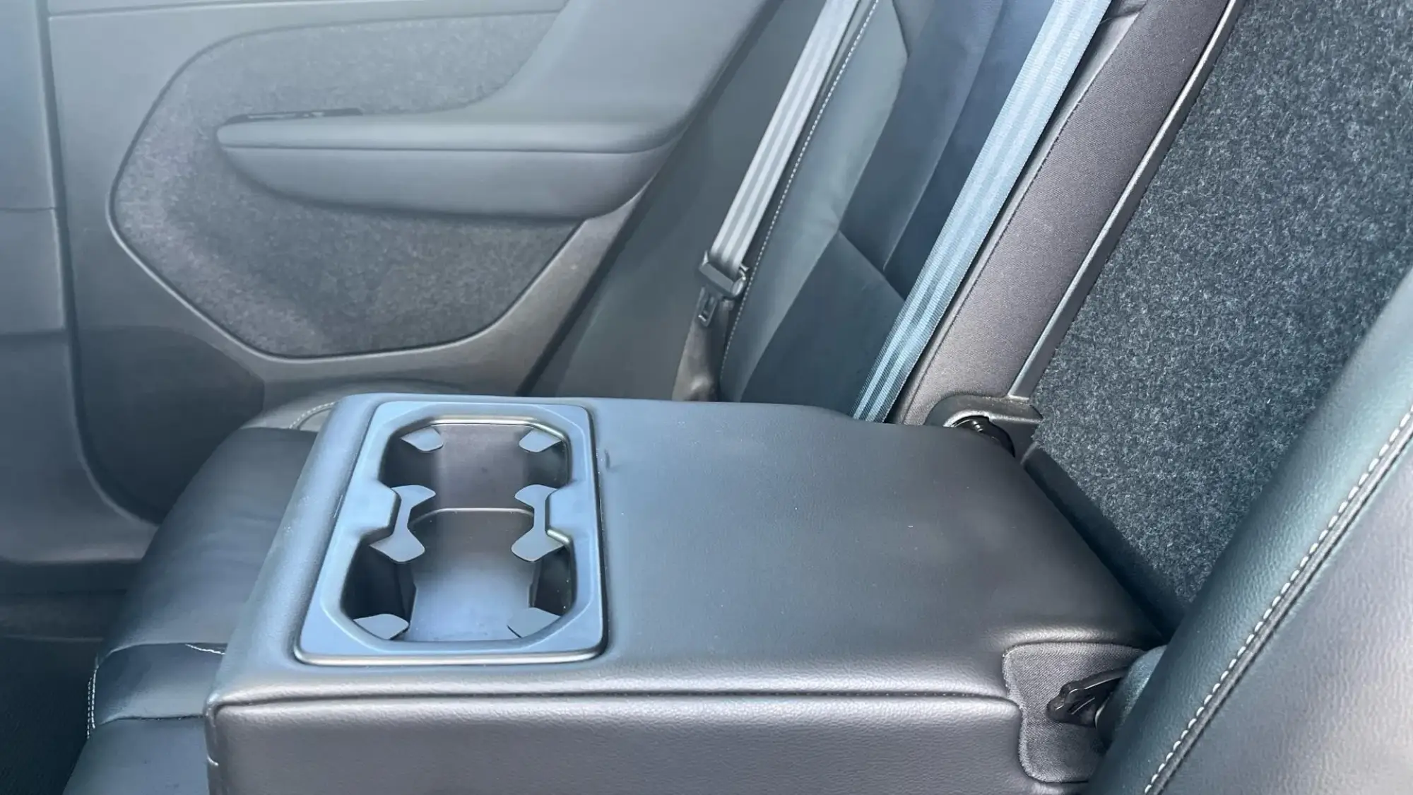 Volvo XC40 Image 34