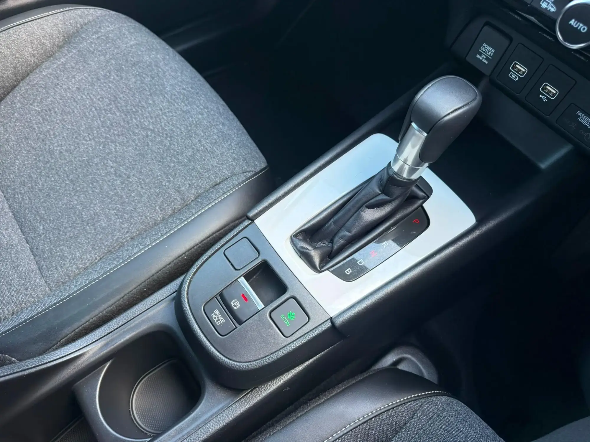 Honda Jazz Hybrid Image 9 Honda Jazz Hybrid Image 9