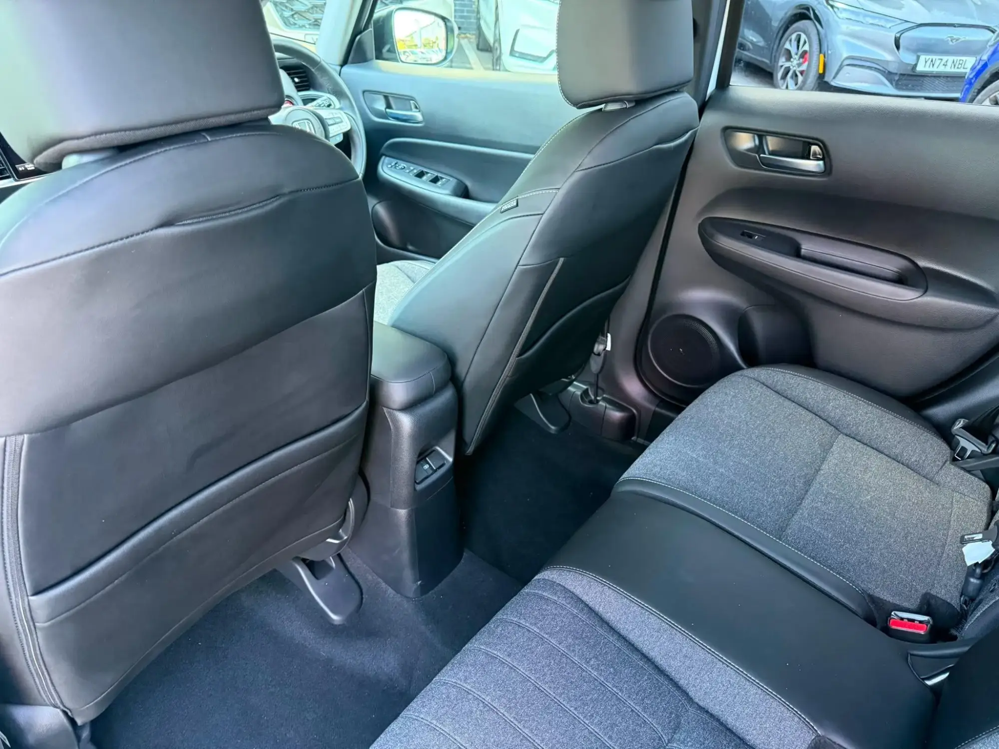 Honda Jazz Hybrid Image 15 Honda Jazz Hybrid Image 15