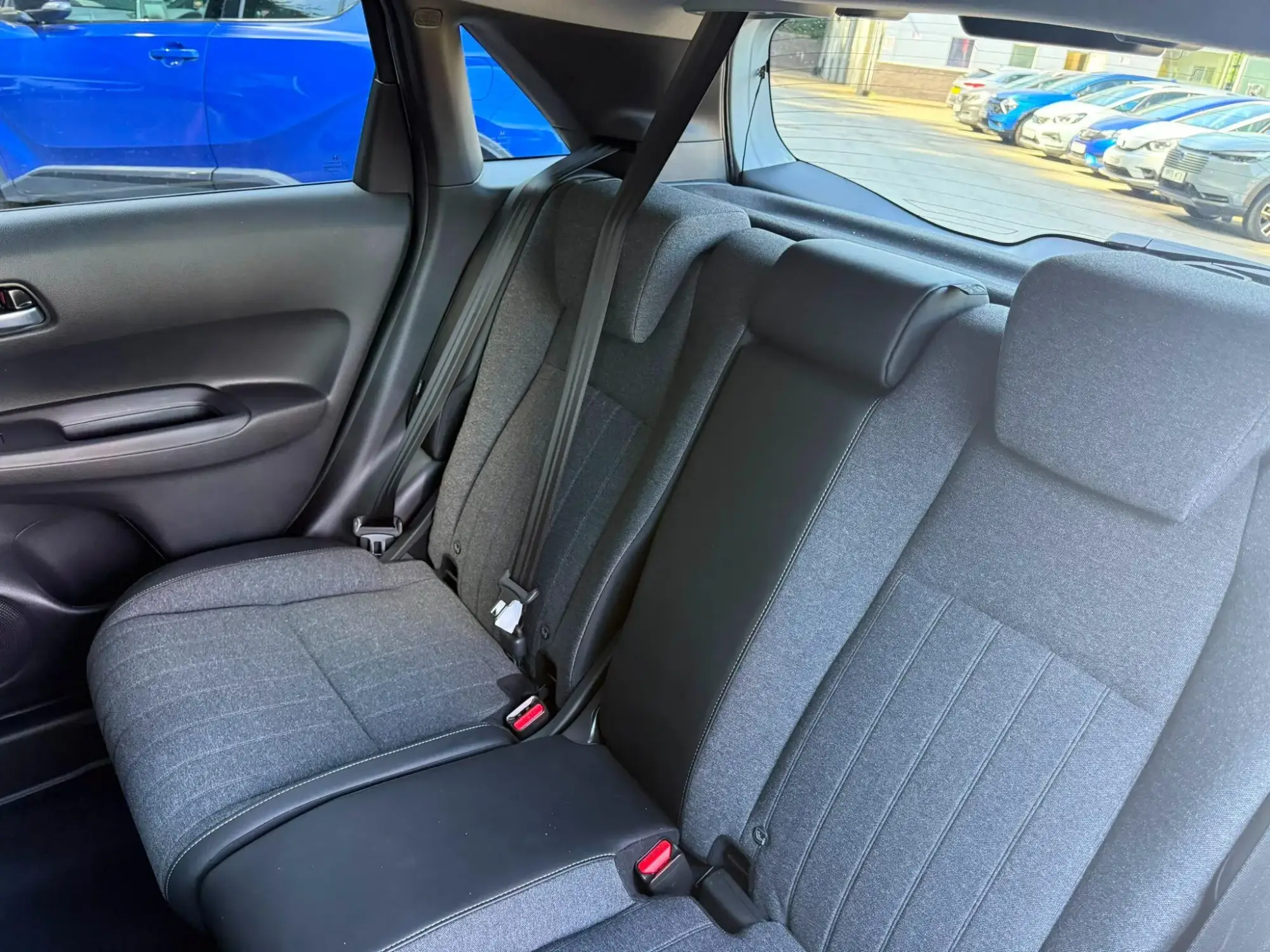 Honda Jazz Hybrid Image 16 Honda Jazz Hybrid Image 16
