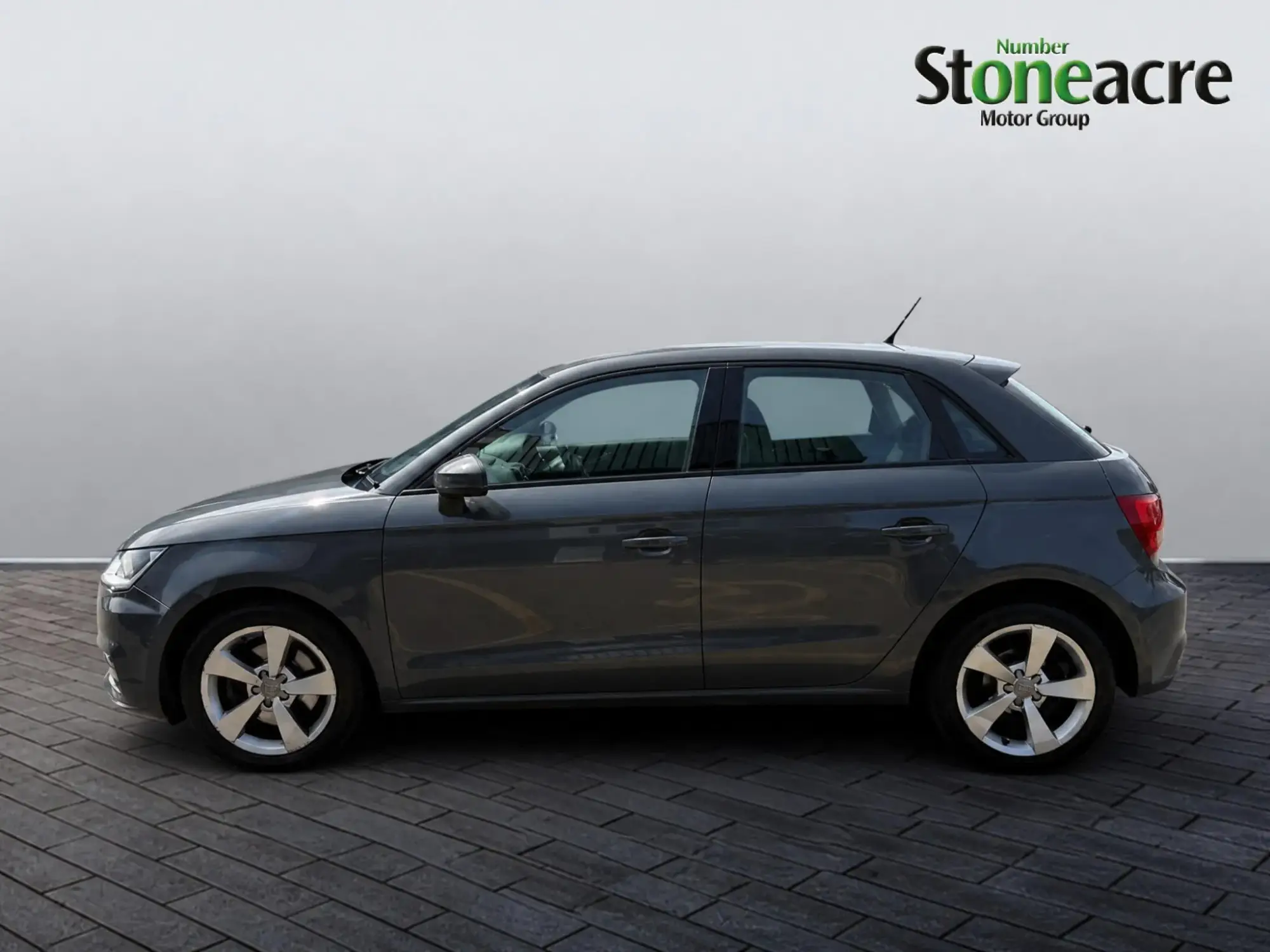 Audi A1 Image 4 Audi A1 Image 4