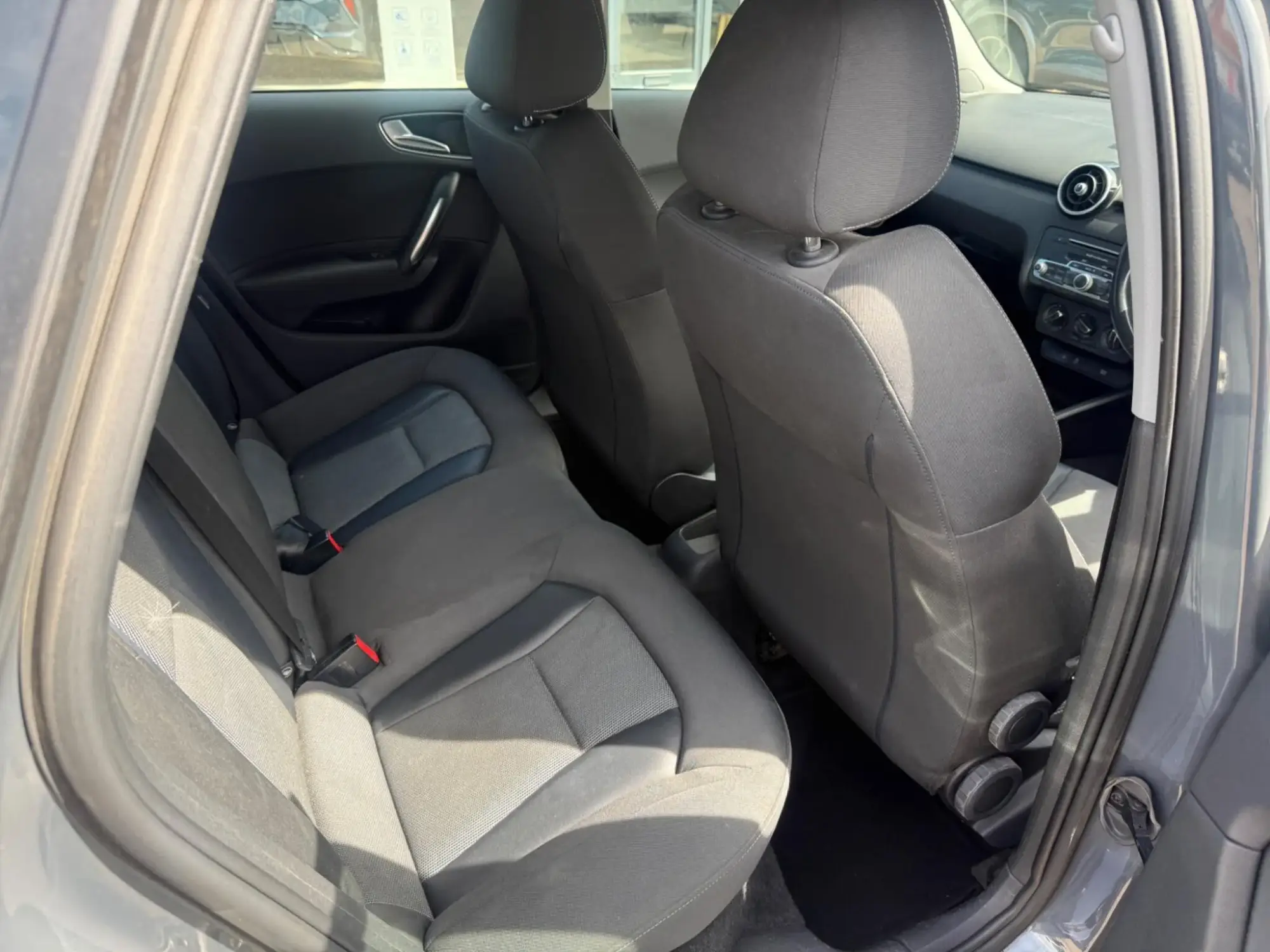 Audi A1 Image 12 Audi A1 Image 12