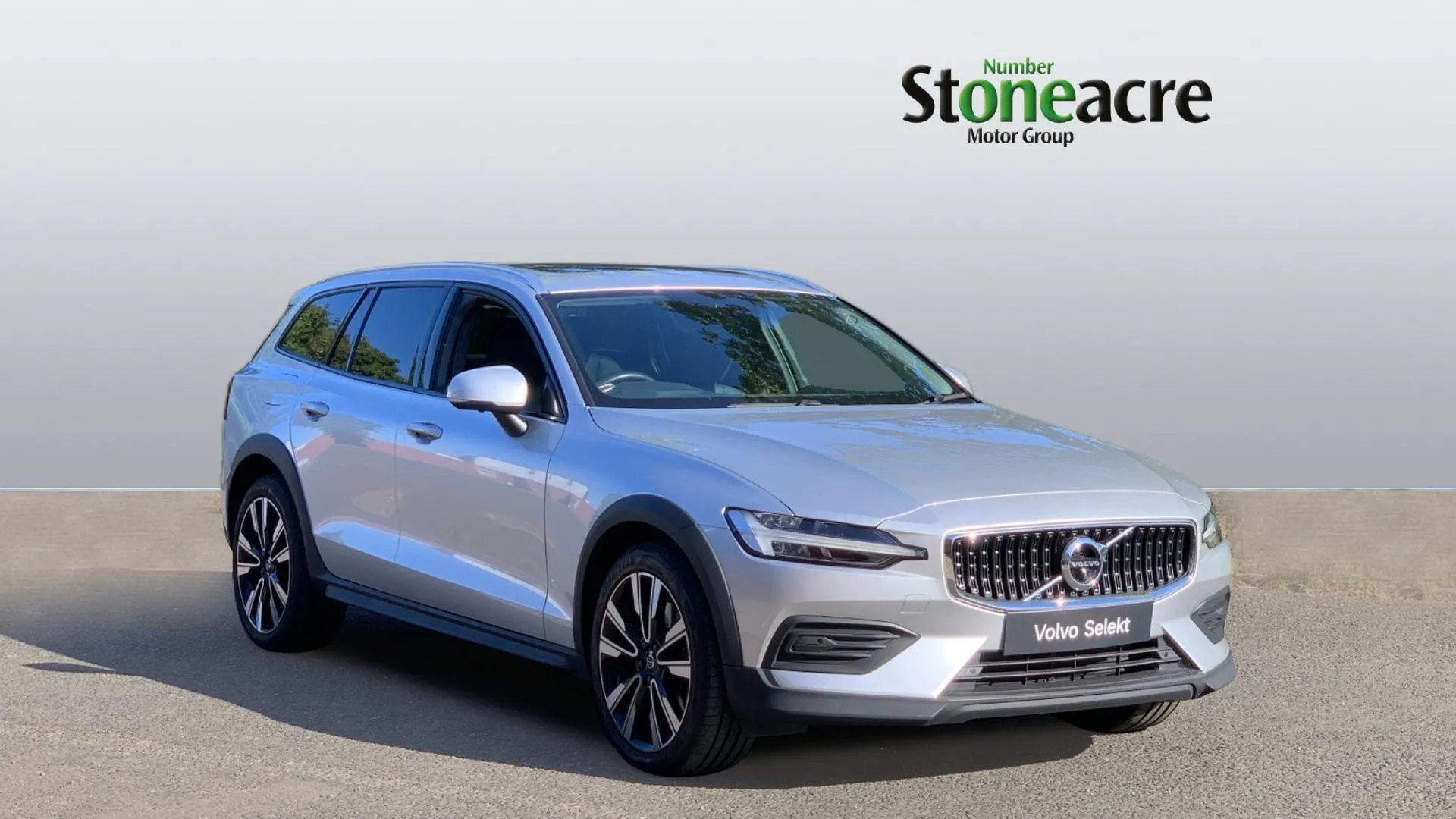 Volvo V60 listing photo