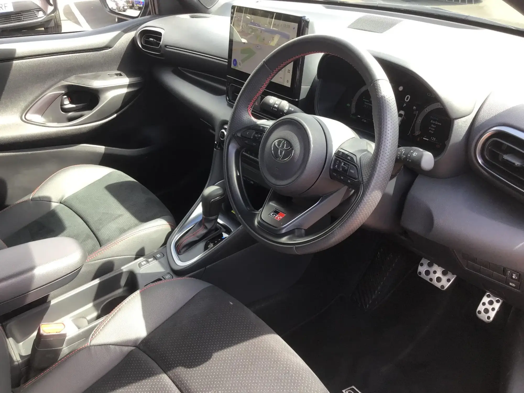 Toyota Yaris Image 7
