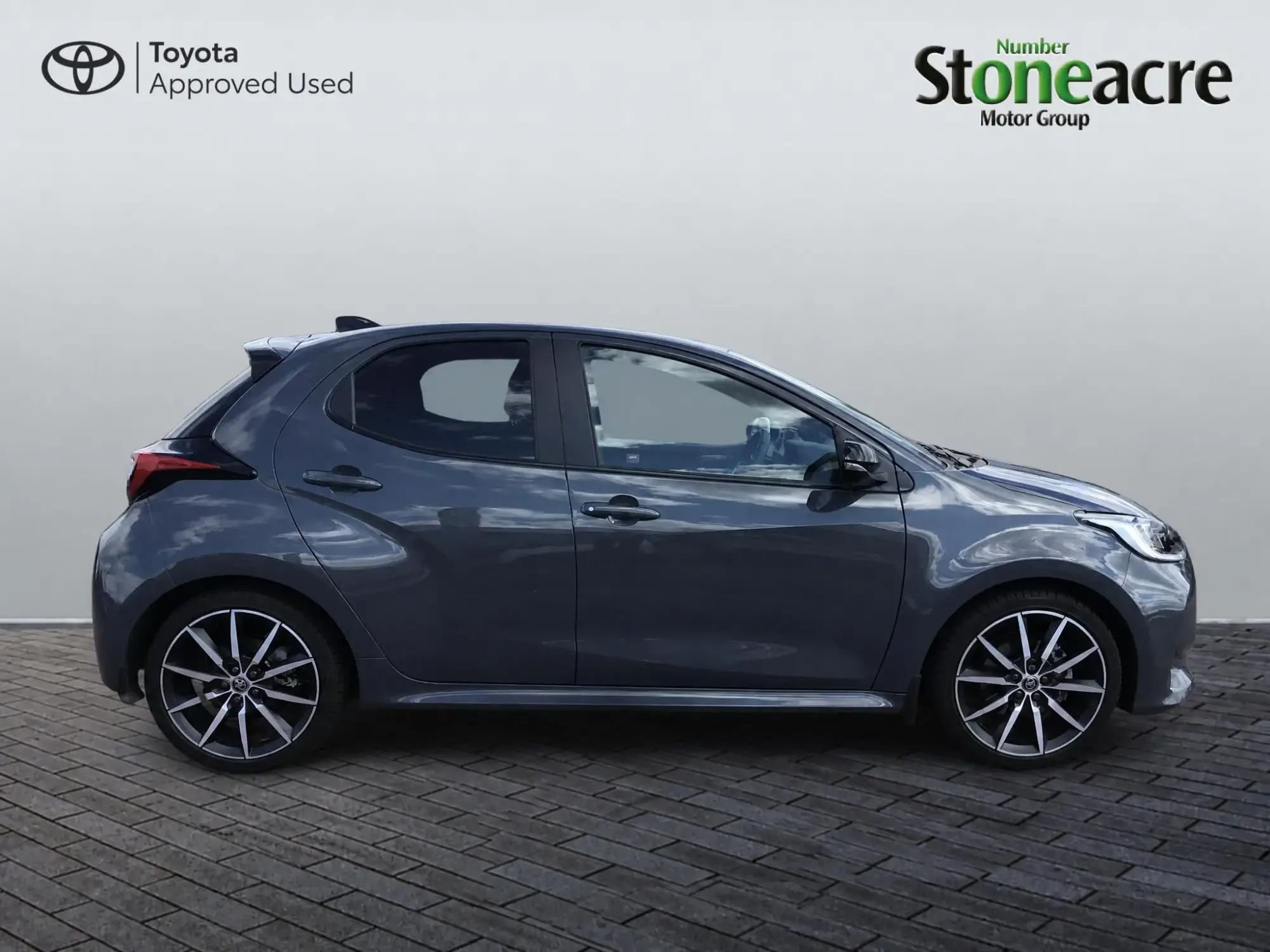 Toyota Yaris Image 20