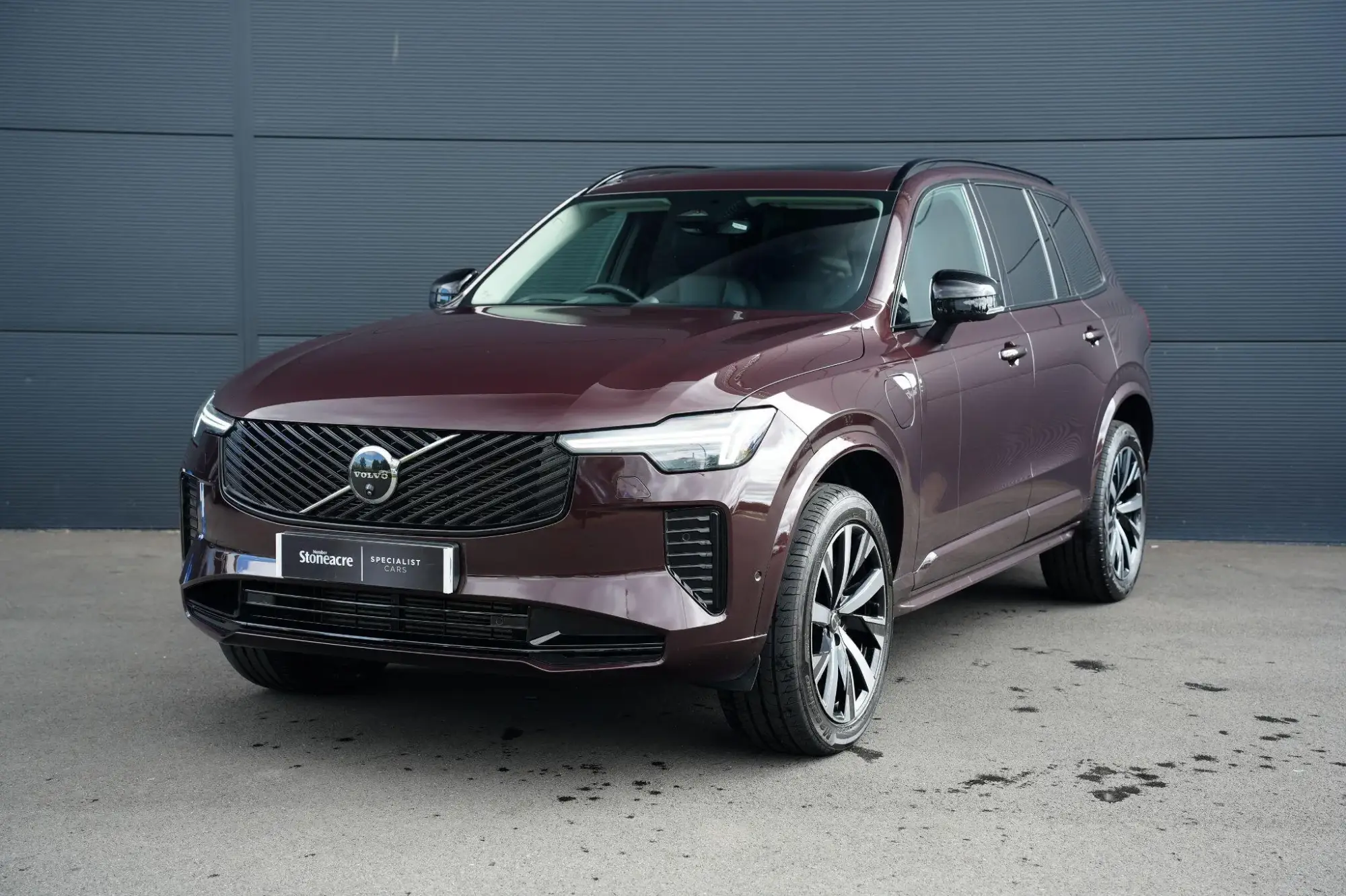 Volvo XC90 Plug-In Hybrid Image 35