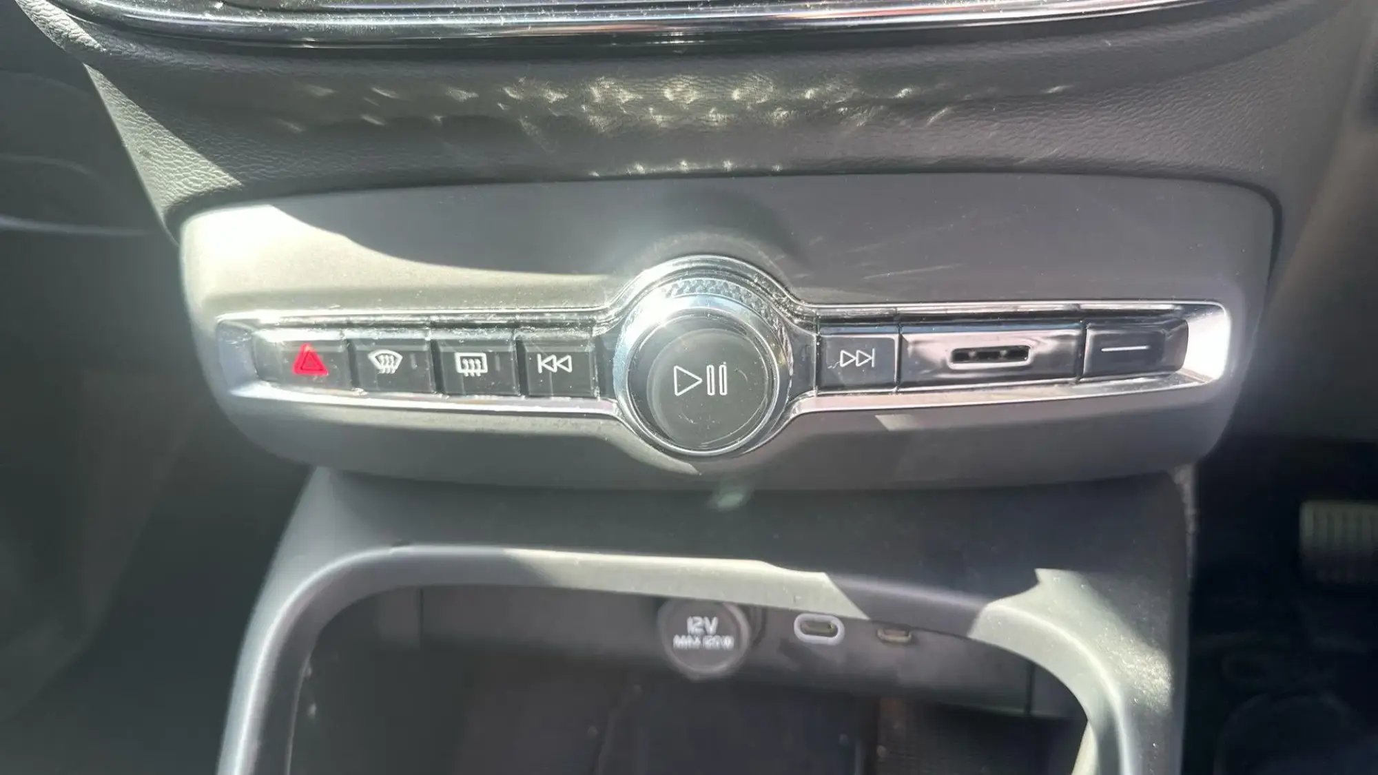 Volvo XC40 Image 9