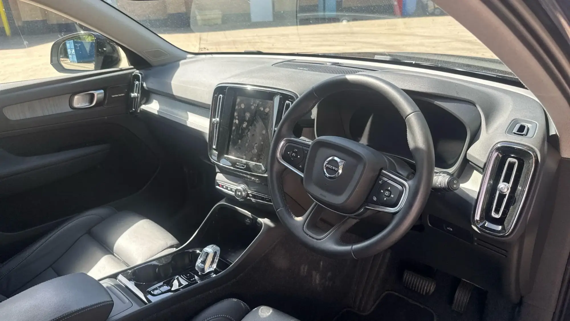 Volvo XC40 Image 10