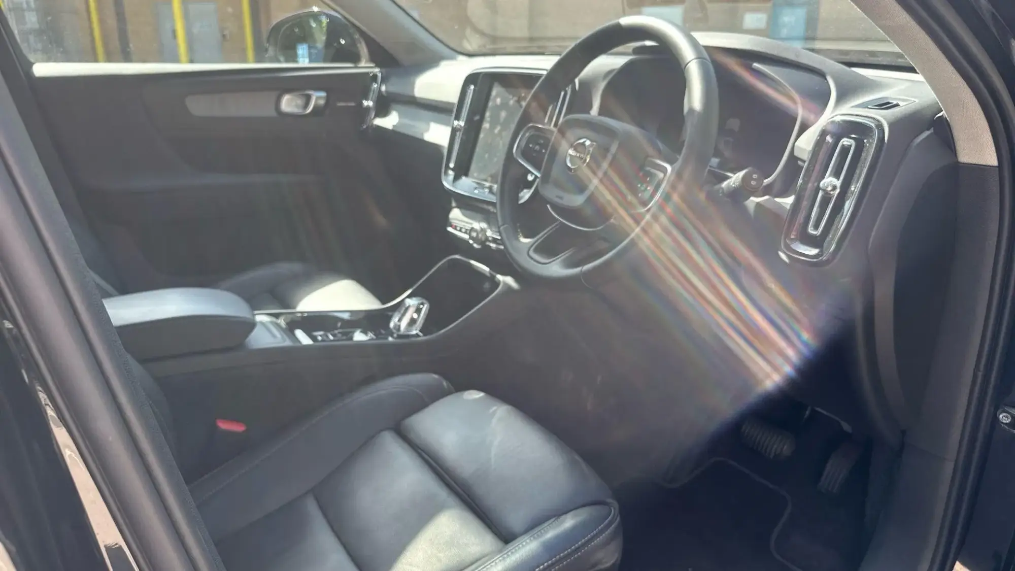 Volvo XC40 Image 11