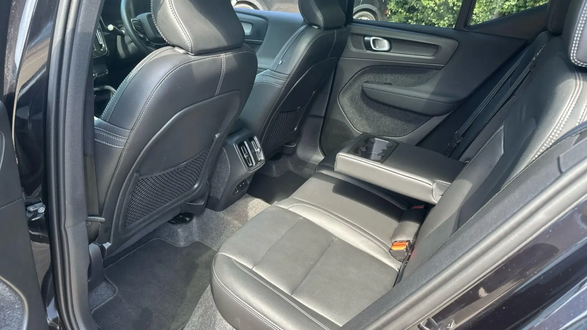 Volvo XC40 Image 12