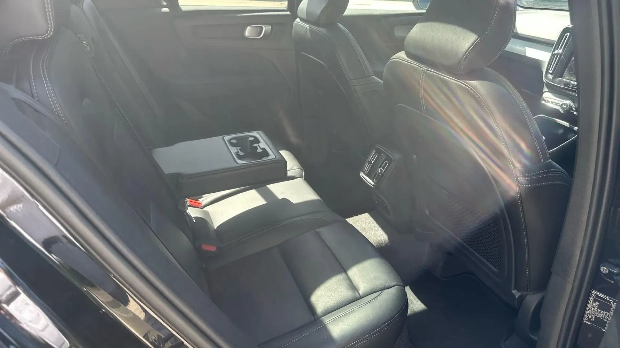Volvo XC40 Image 14