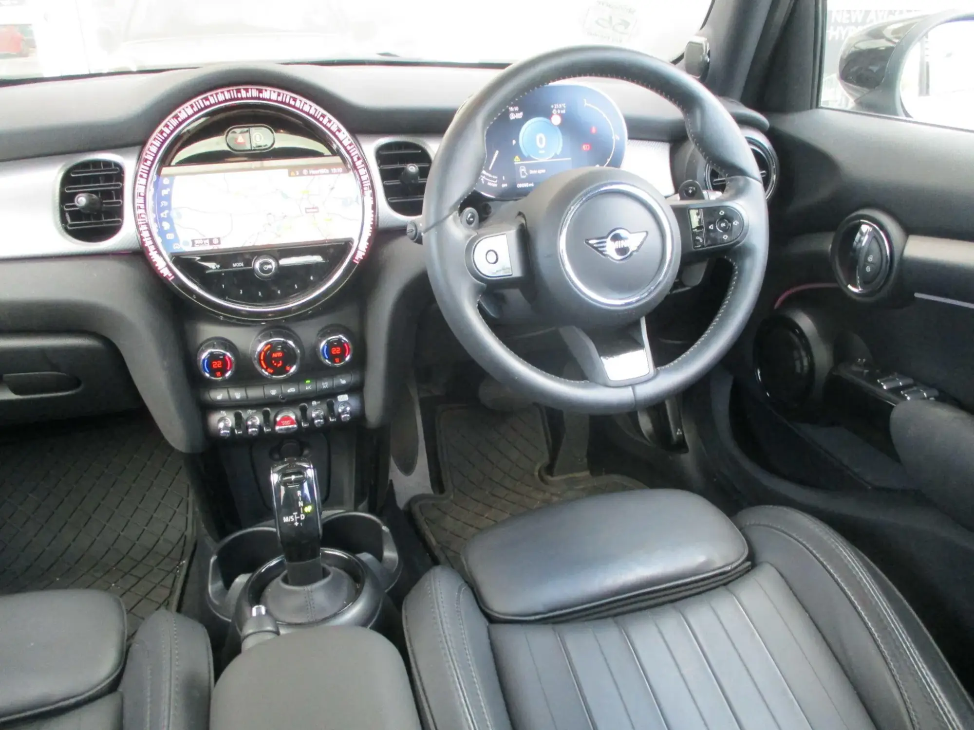 MINI Hatch Image 11 MINI Hatch Image 11