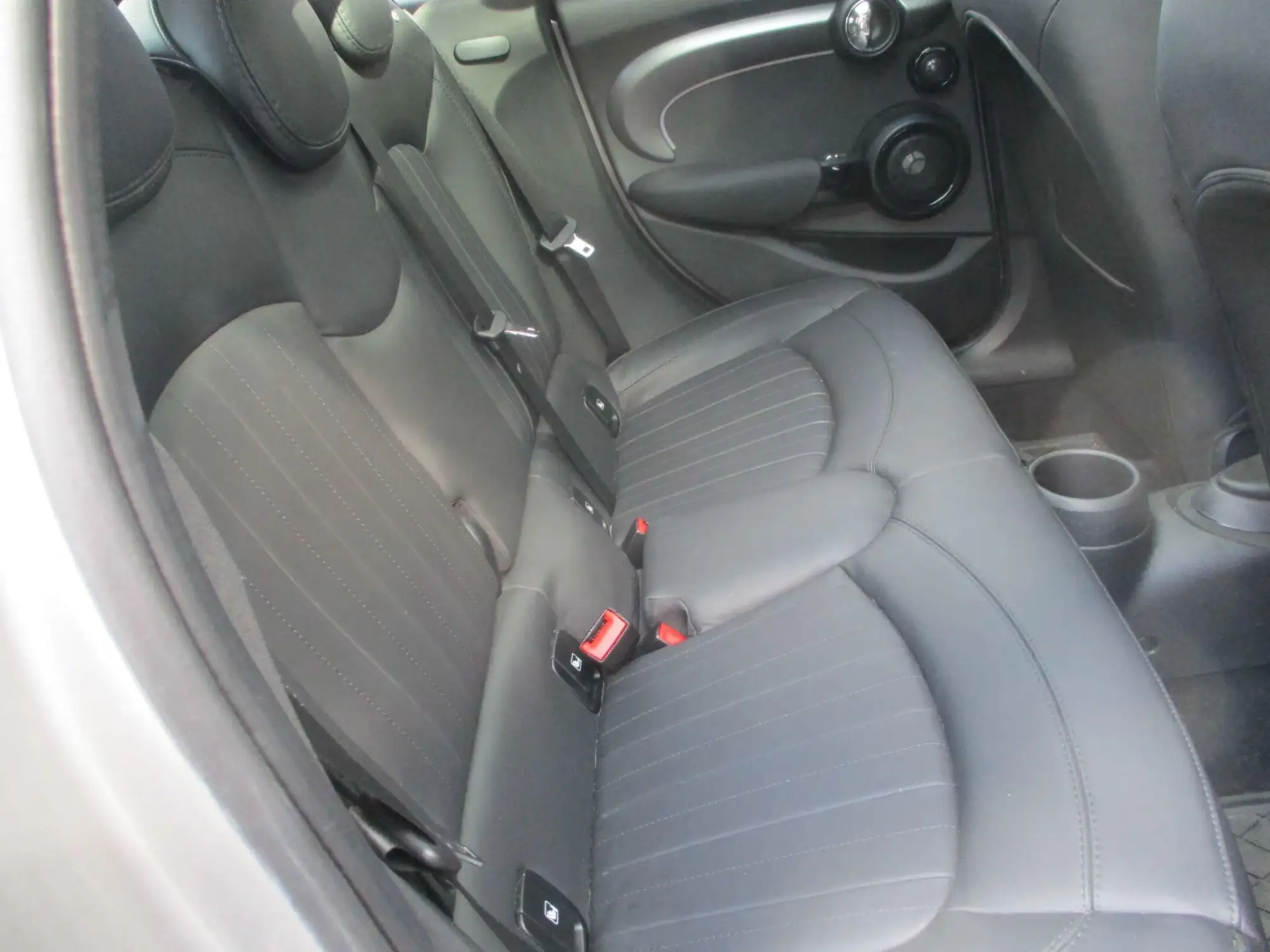 MINI Hatch Image 14 MINI Hatch Image 14