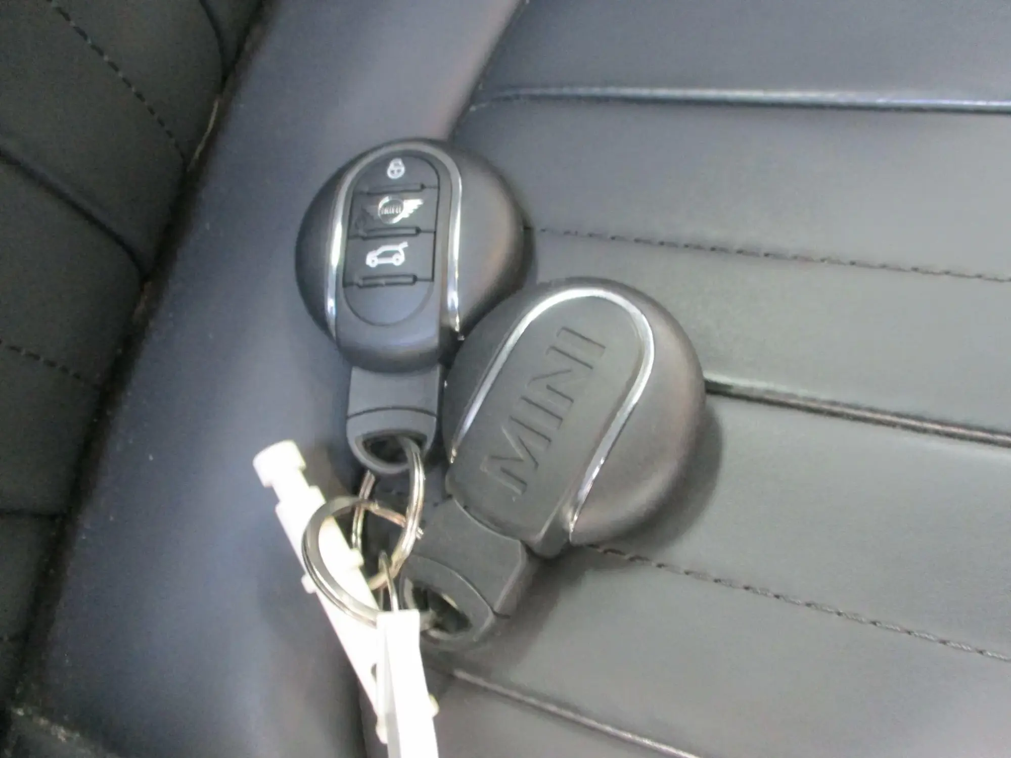 MINI Hatch Image 16 MINI Hatch Image 16