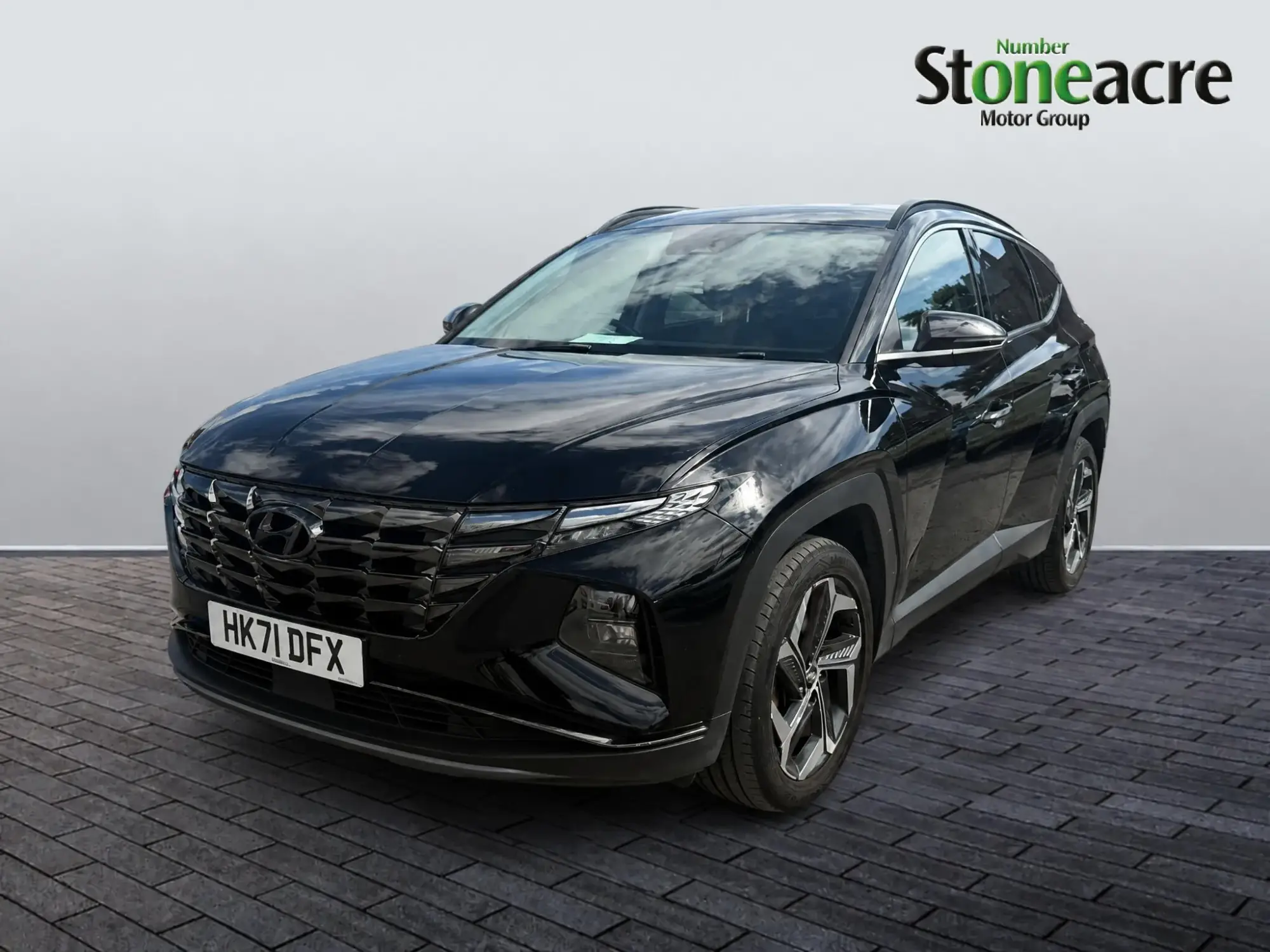 Hyundai TUCSON Plug-in Hybrid 1.6 h T-GDi 13.8kWh Premium Auto 4WD Euro 6 (s/s) 5dr HK71DFX Image 2