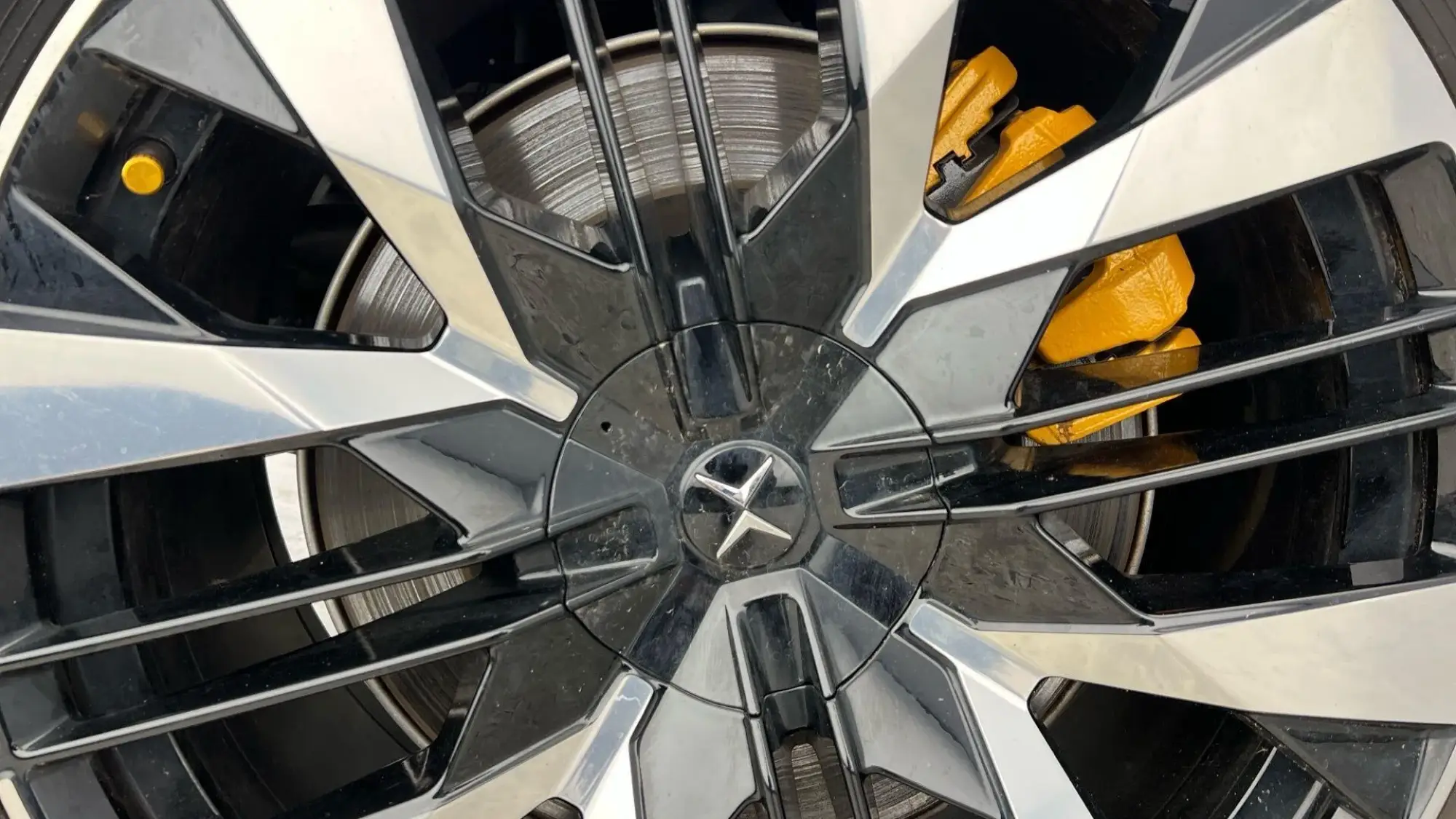 Polestar 3 Image 38