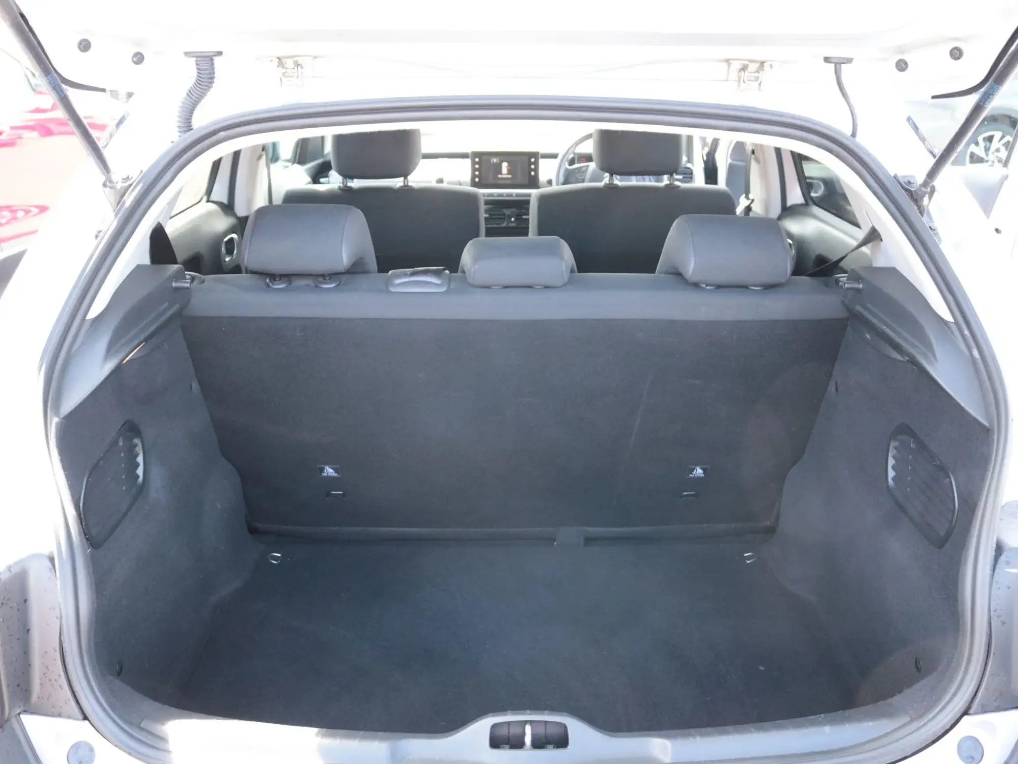 Citroen C4 Cactus Image 9