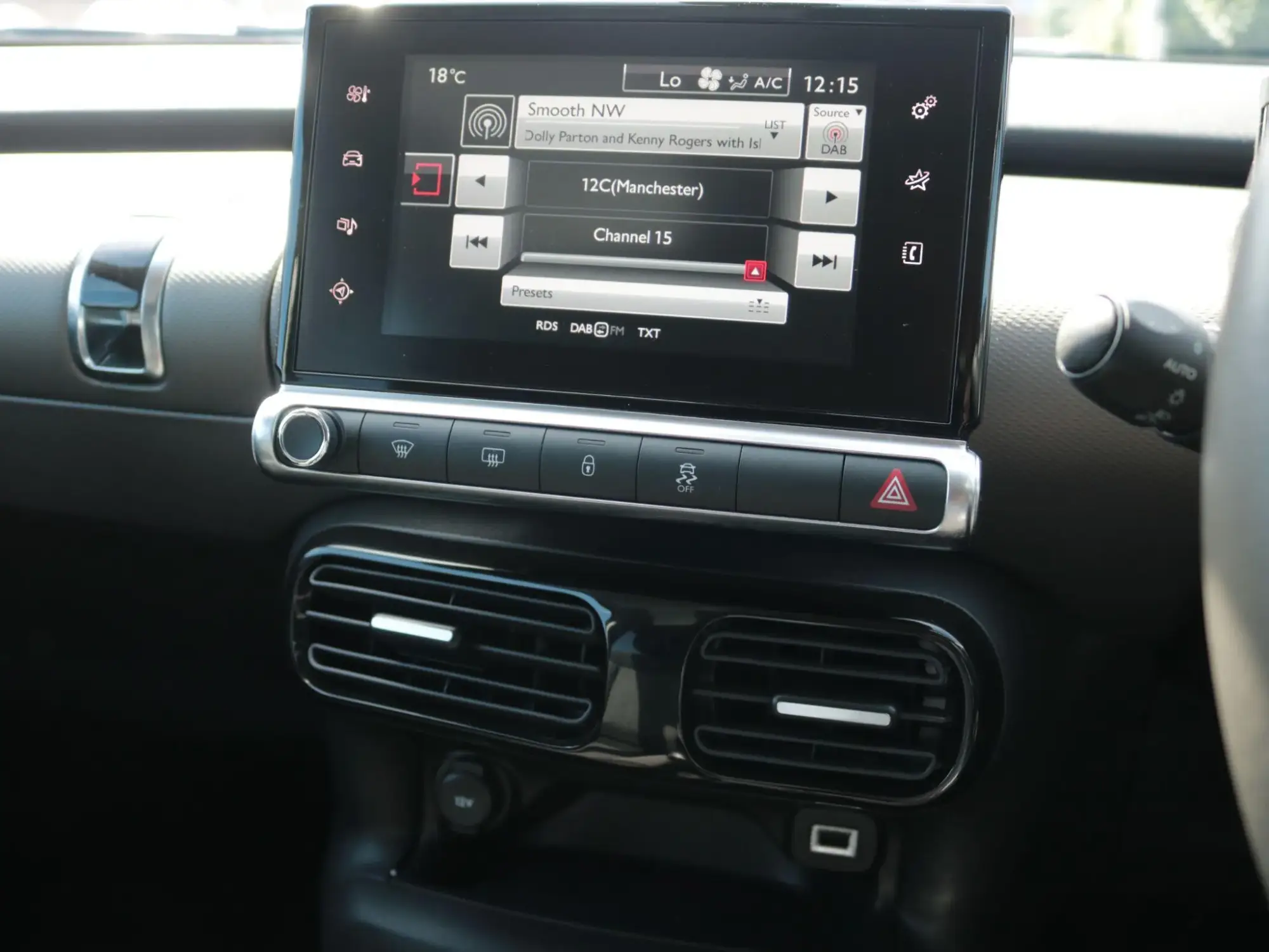 Citroen C4 Cactus Image 17