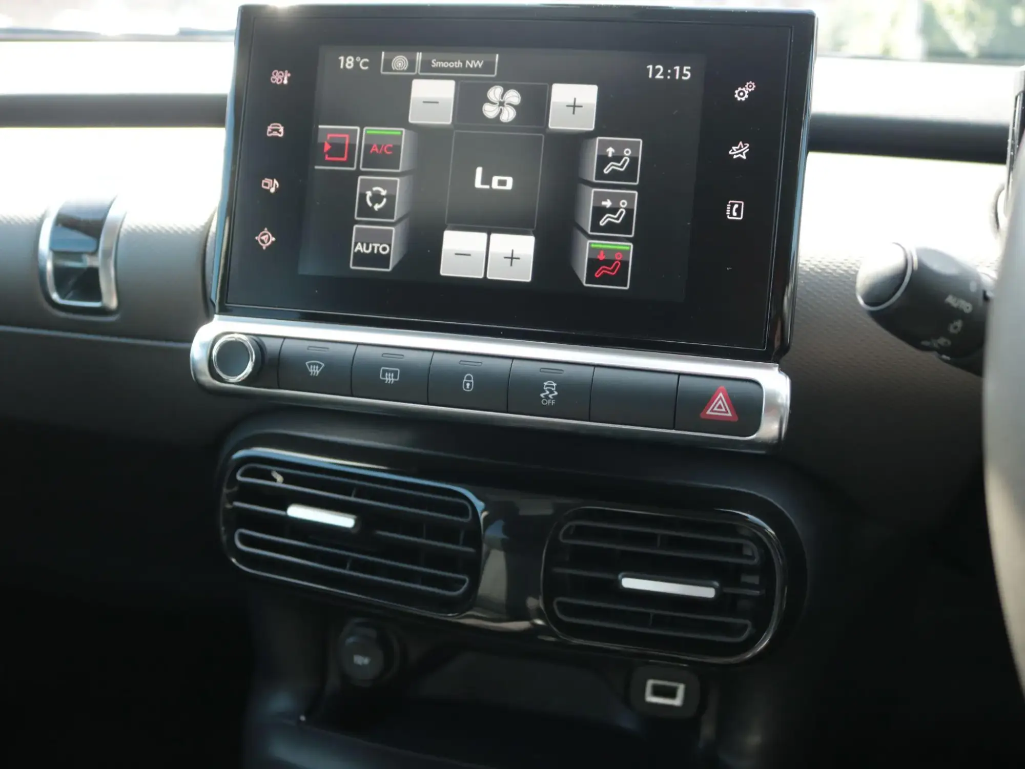 Citroen C4 Cactus Image 18