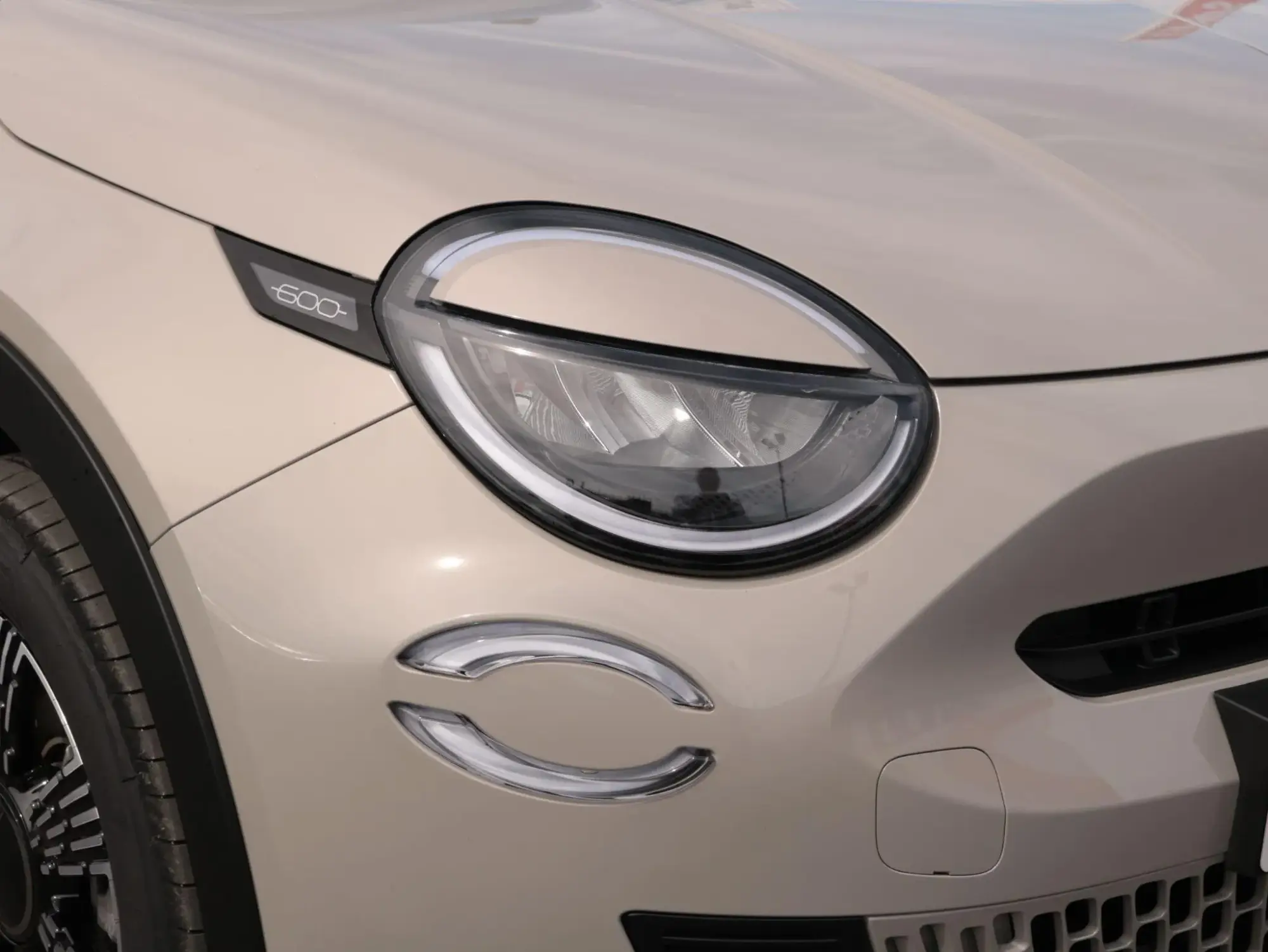 Fiat 600 Petrol Image 9 Fiat 600 Petrol Image 9