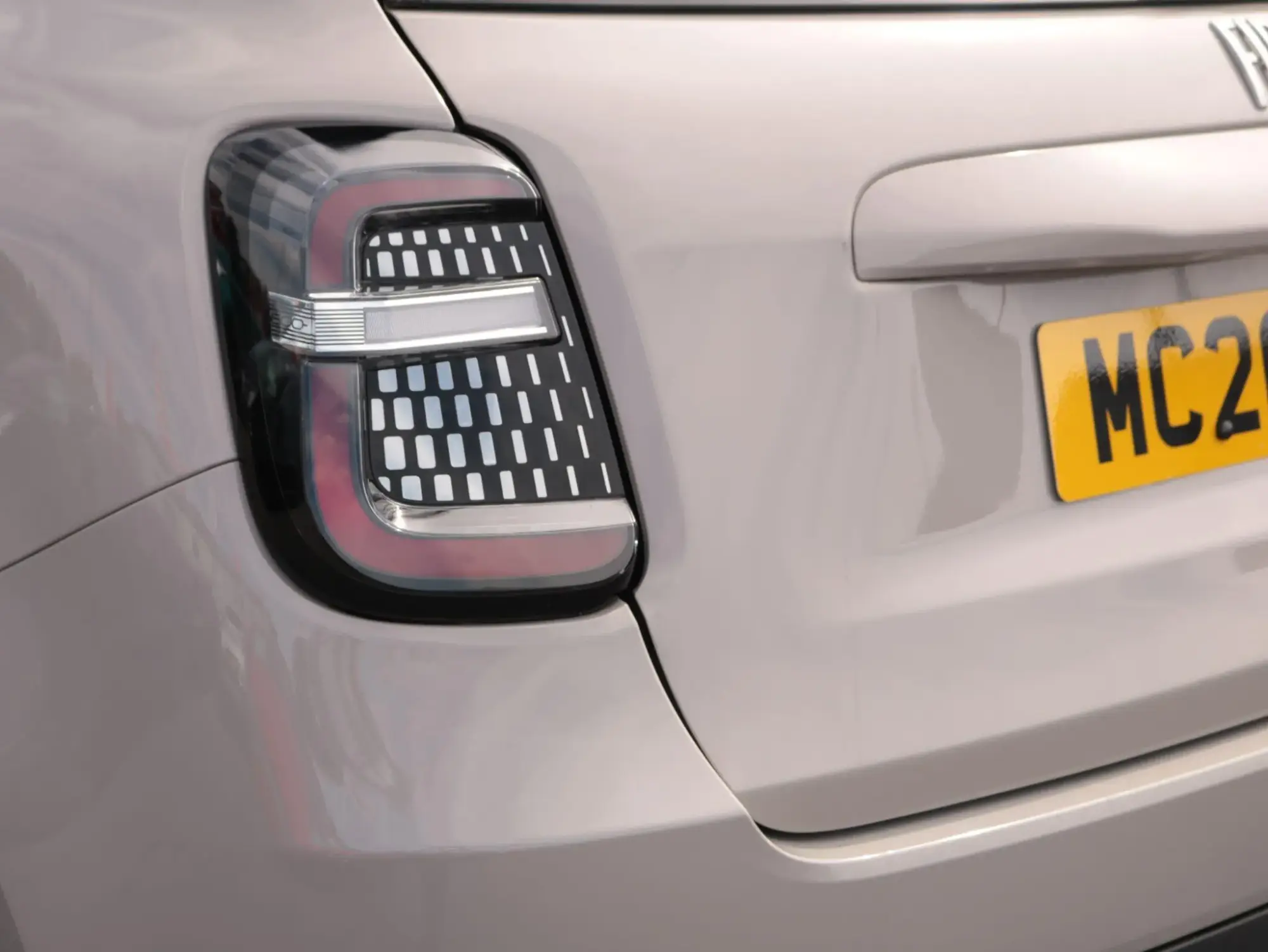 Fiat 600 Petrol Image 10 Fiat 600 Petrol Image 10