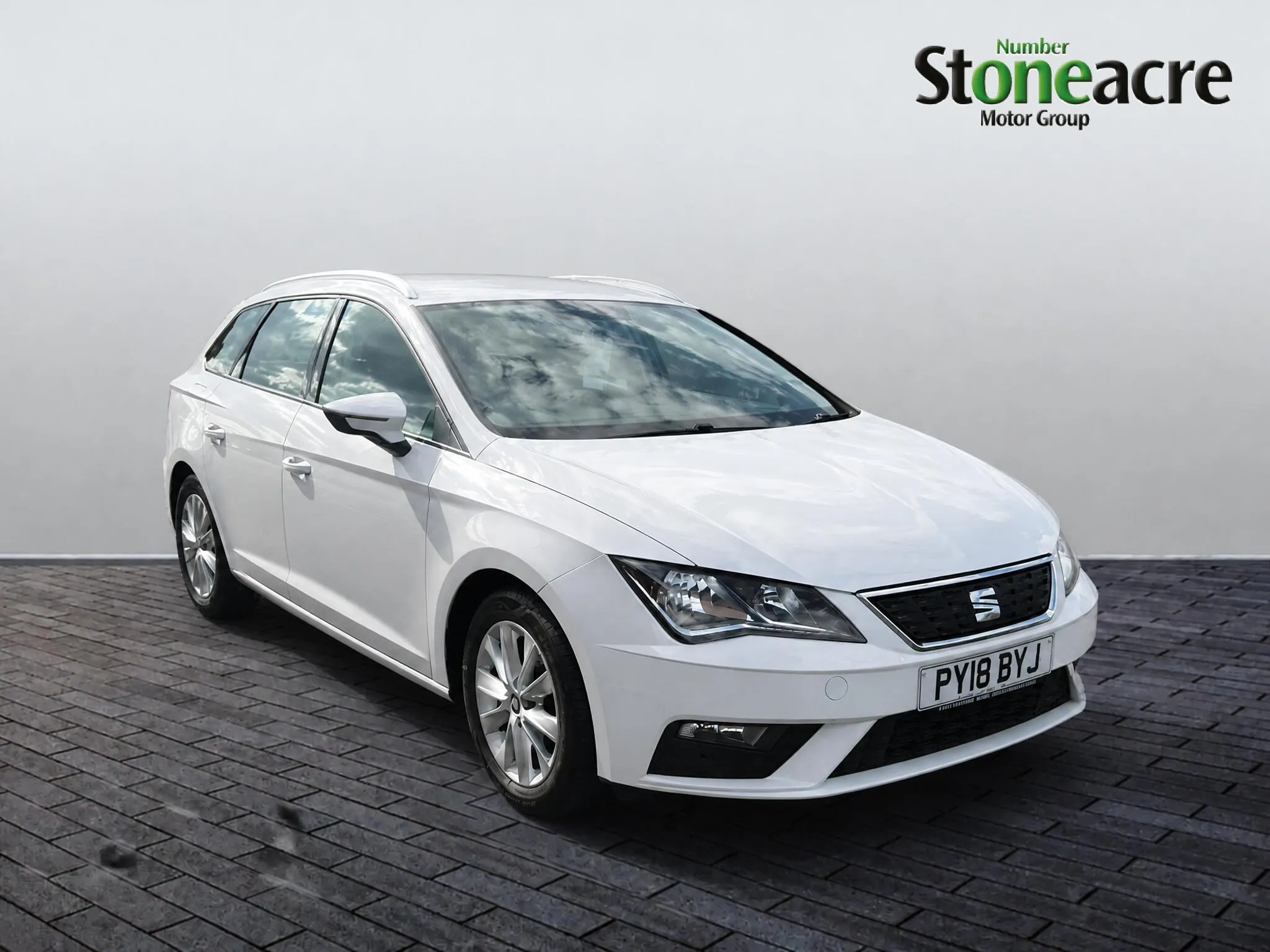 SEAT Leon SEAT Leon