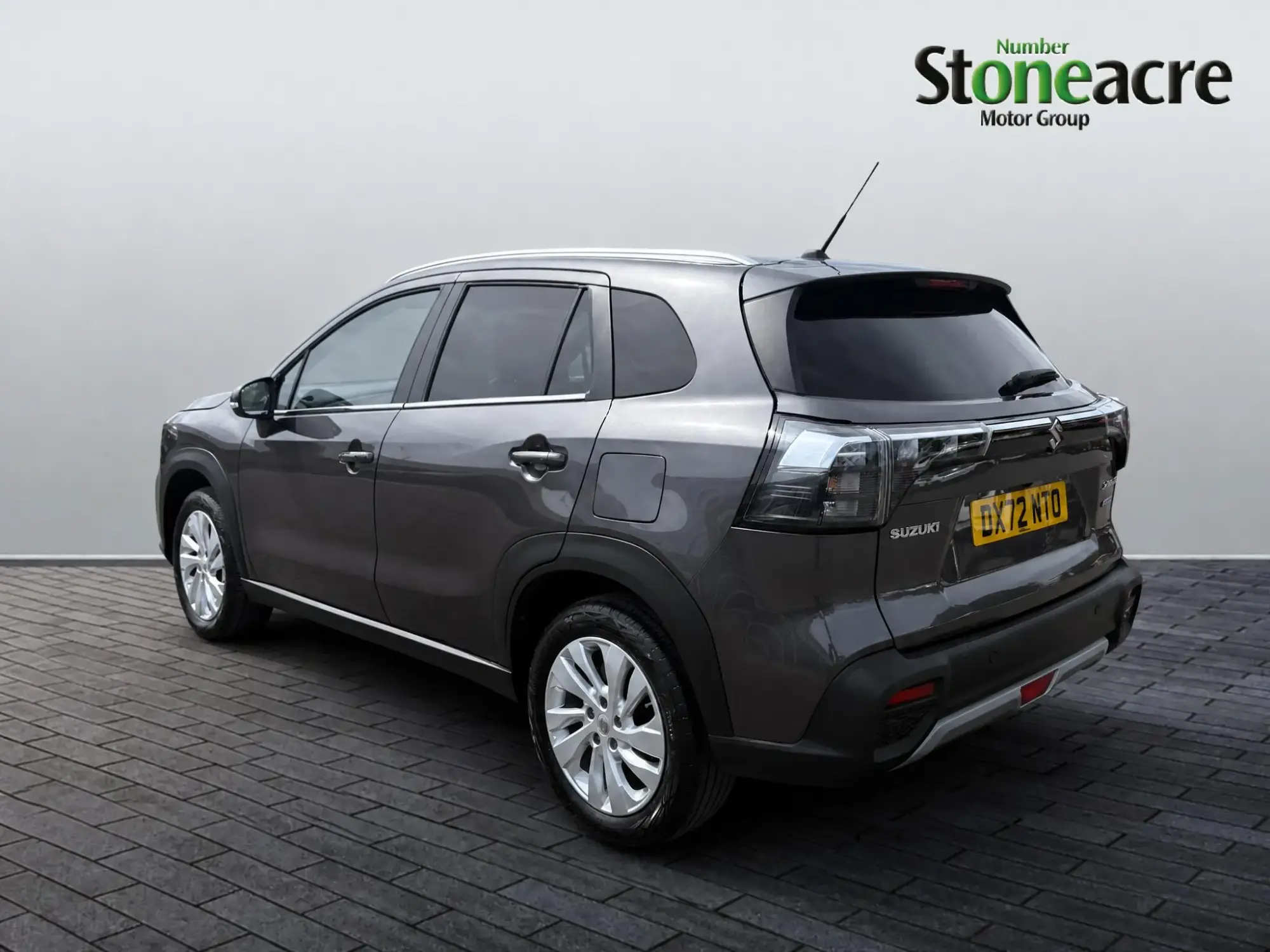 Suzuki S-Cross Image 5
