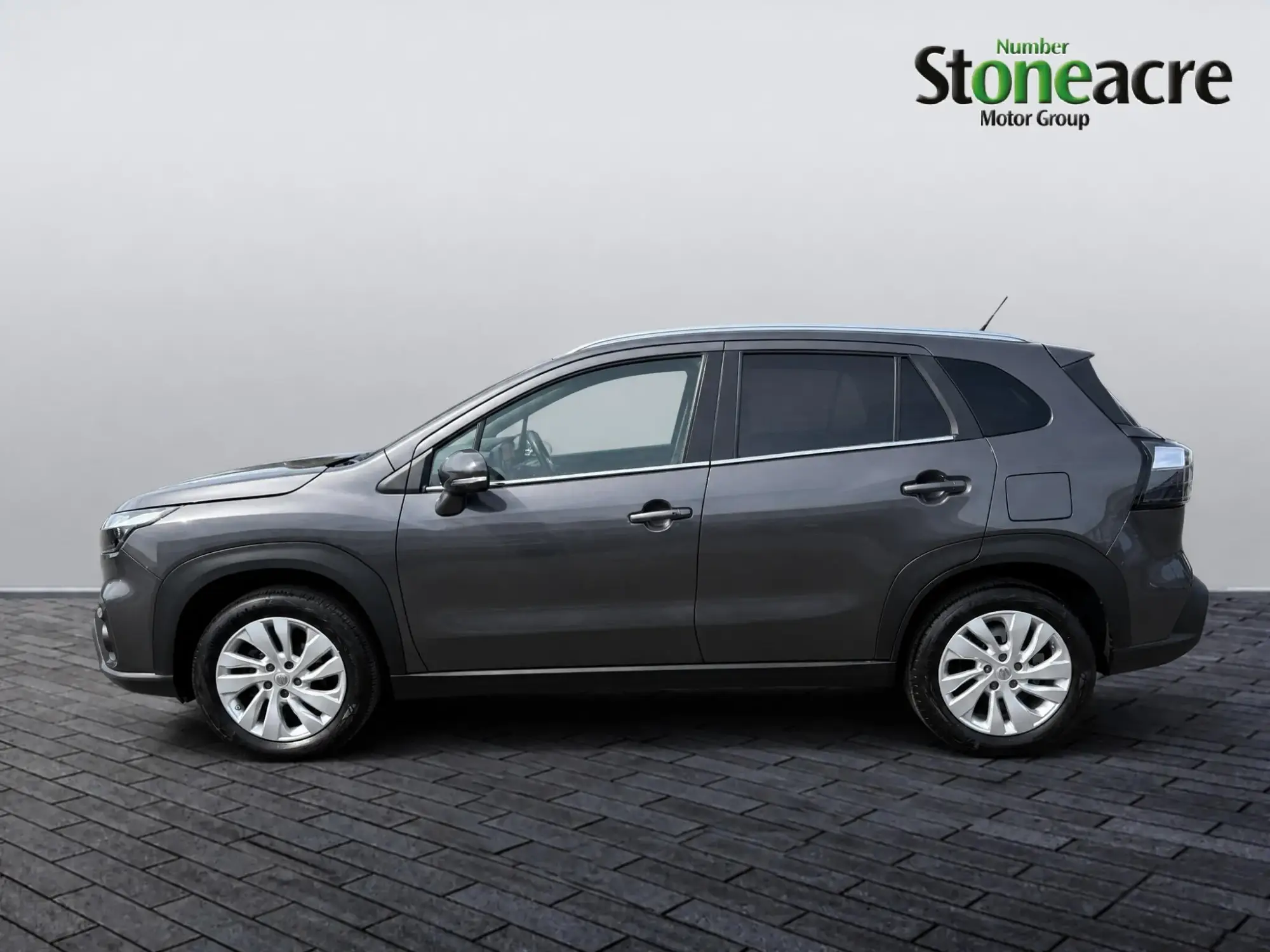 Suzuki S-Cross Image 6