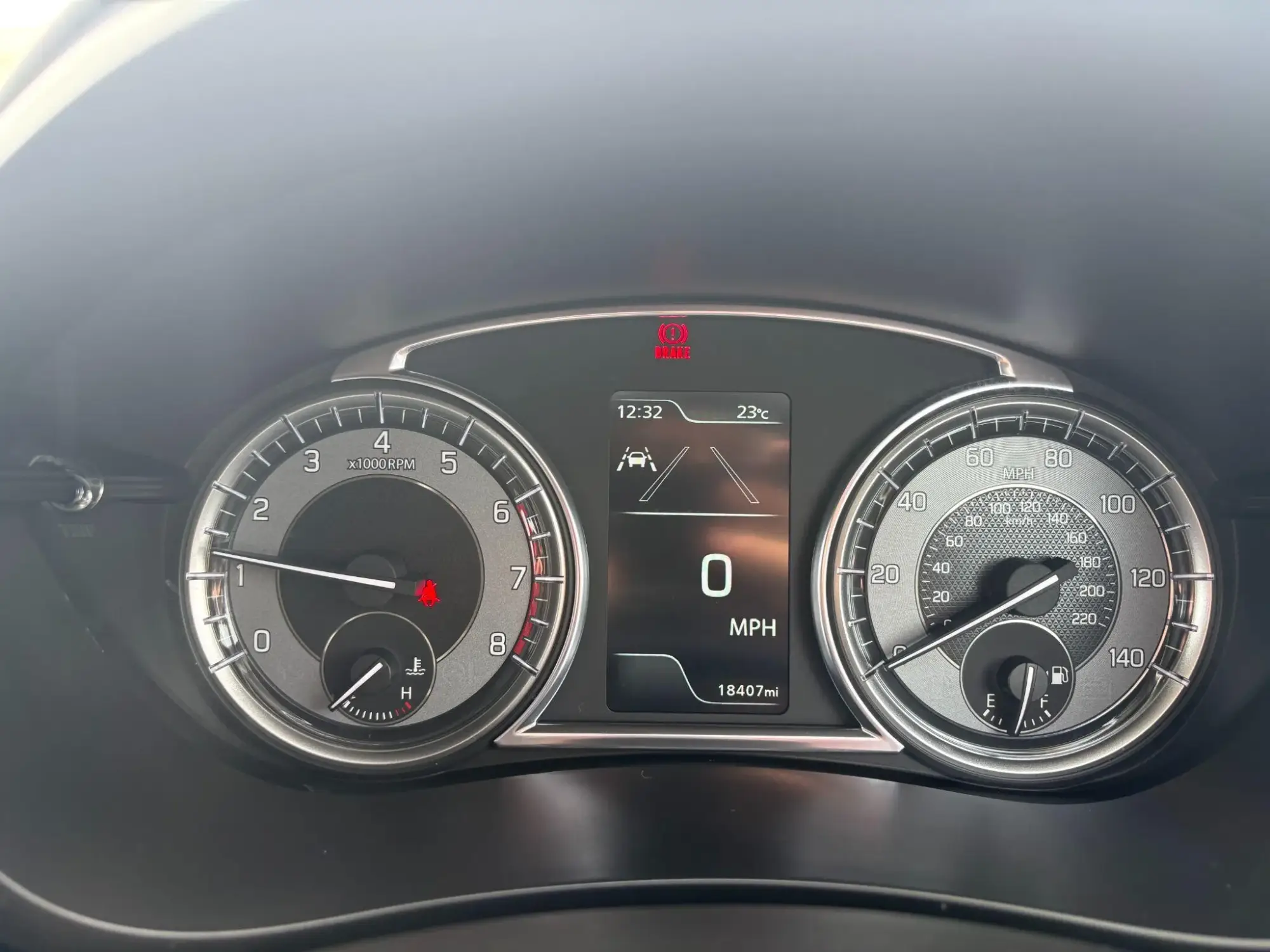 Suzuki S-Cross Image 16