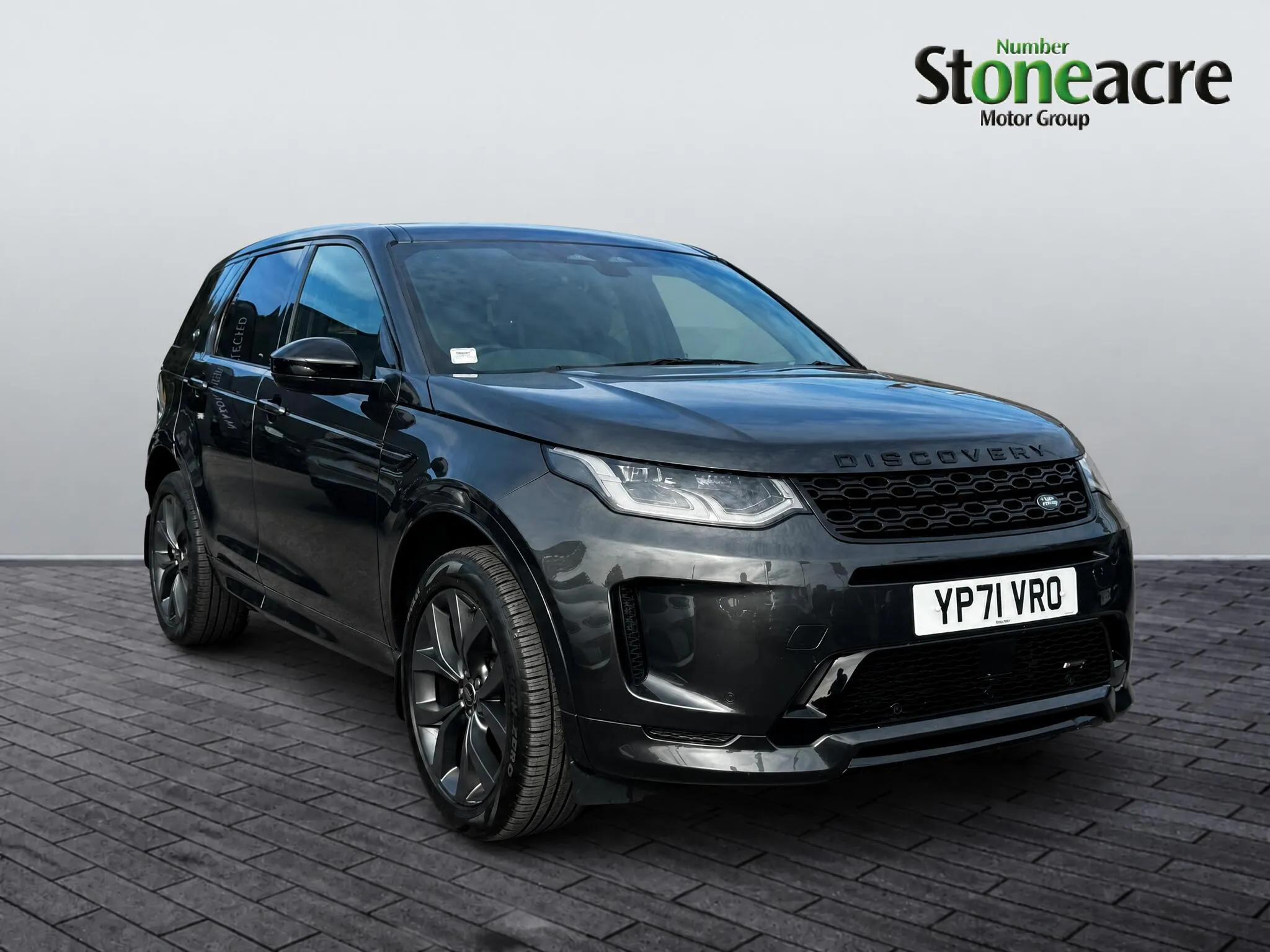 Land Rover Discovery Sport listing photo